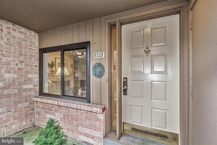 PAOLI WOODS - Residential