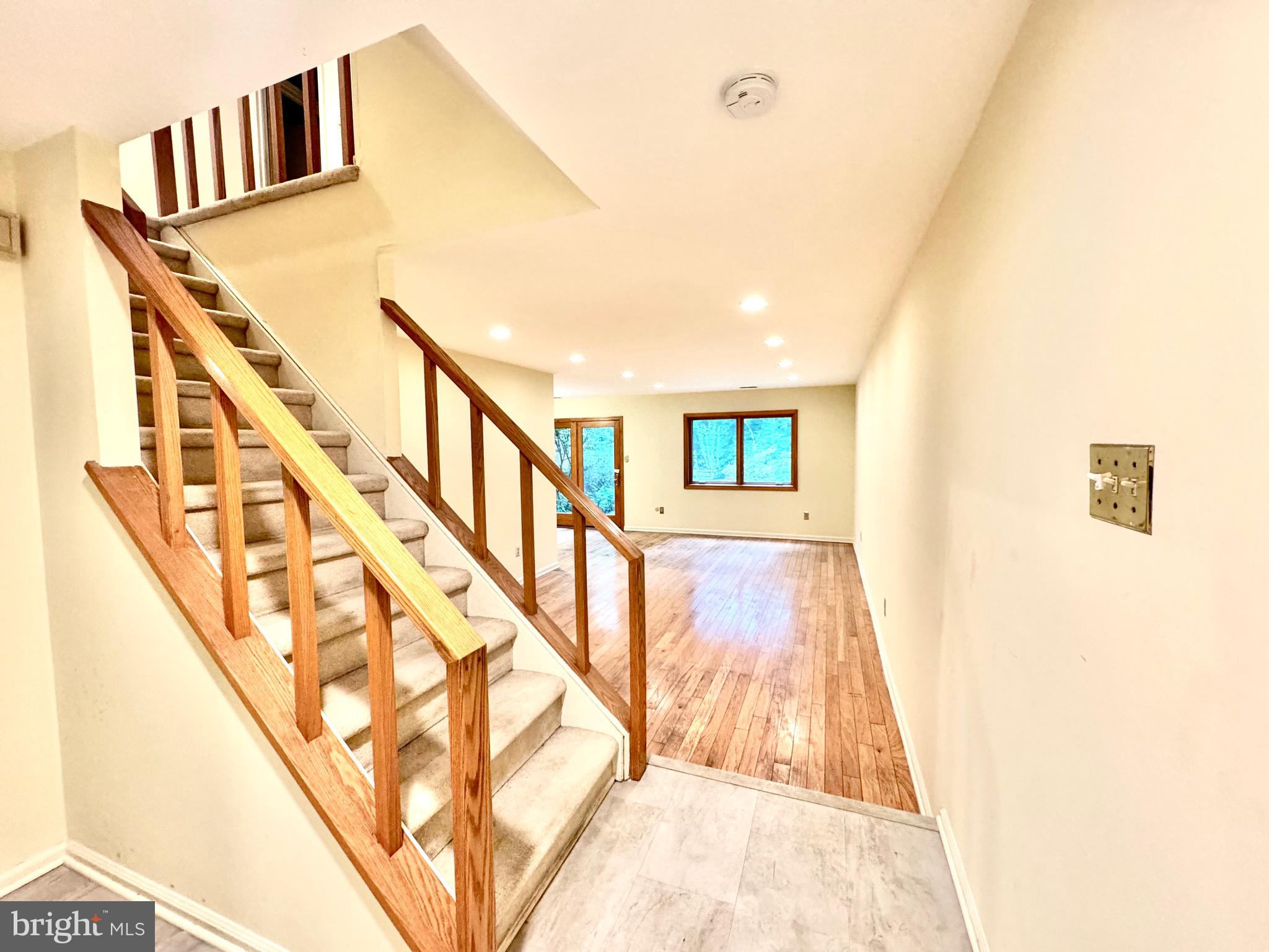 PAOLI WOODS - Residential