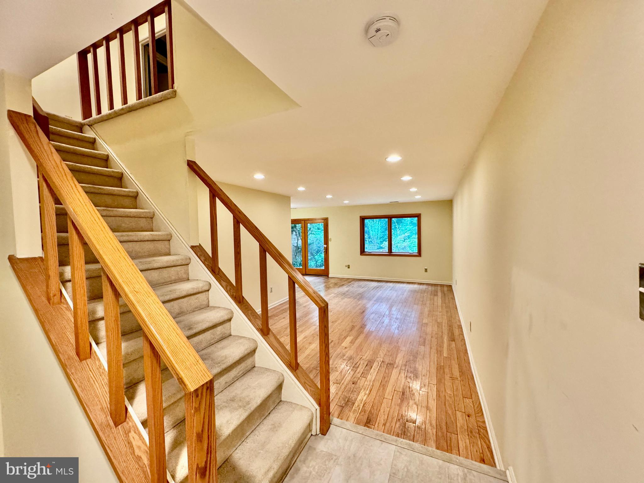 PAOLI WOODS - Residential