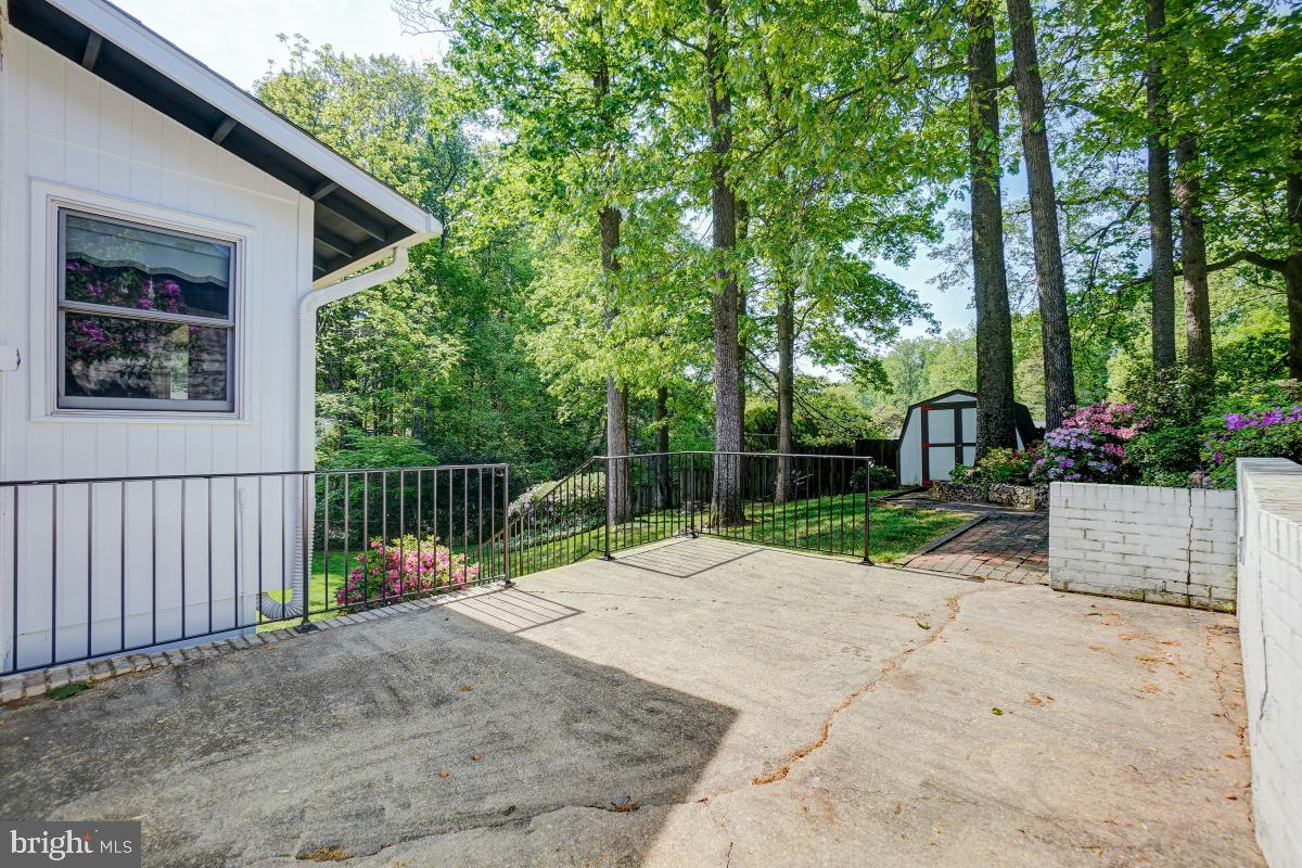 KEENE MILL MANOR - Residential