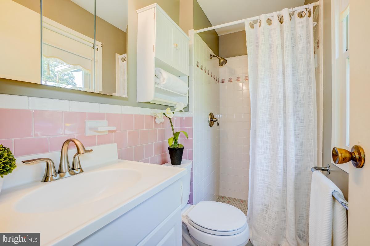 KEENE MILL MANOR - Residential