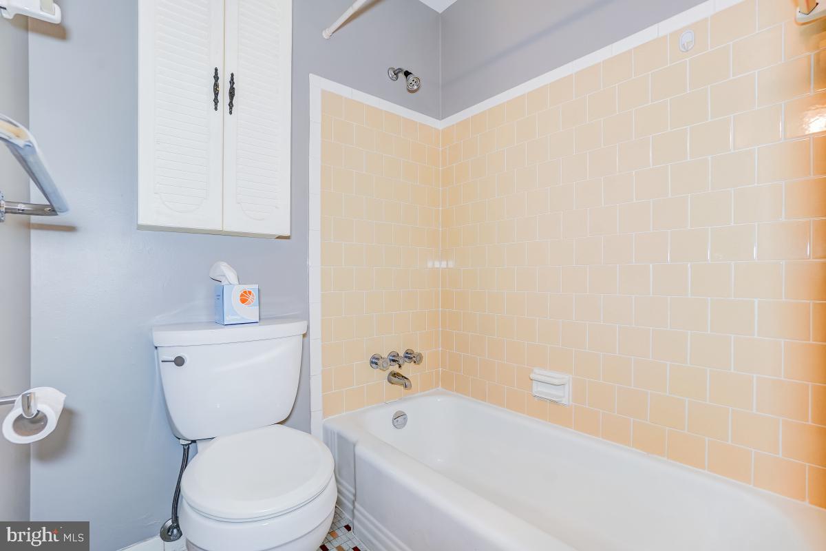 KEENE MILL MANOR - Residential