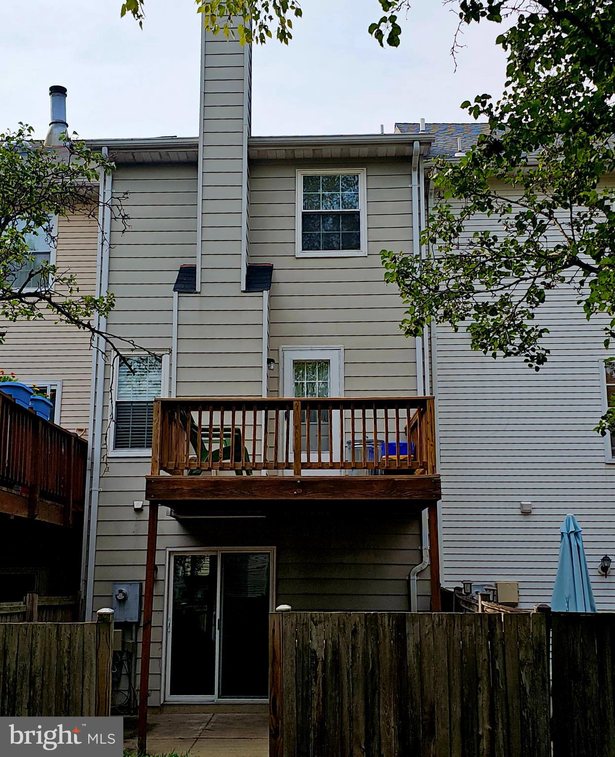 WOODLAWN MEWS - Residential Lease