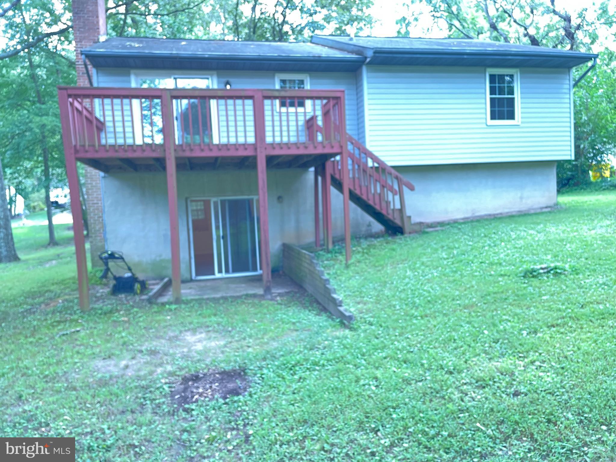 SUNRISE BEACH - Residential Lease