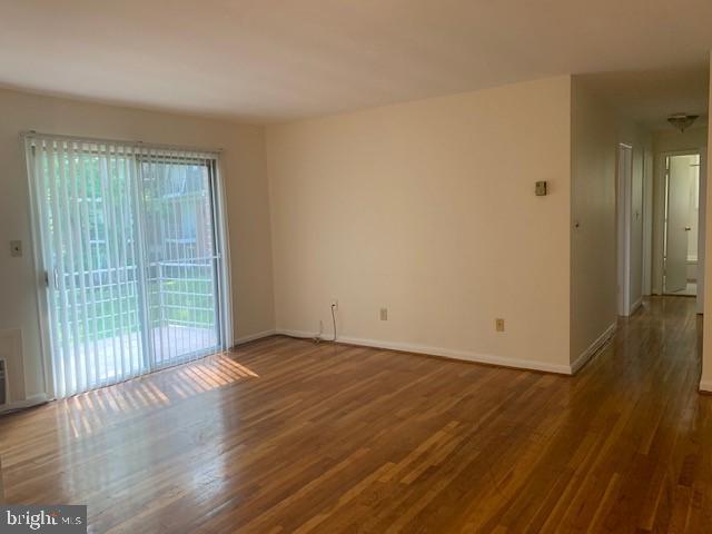 WEST HILLS - Residential Lease