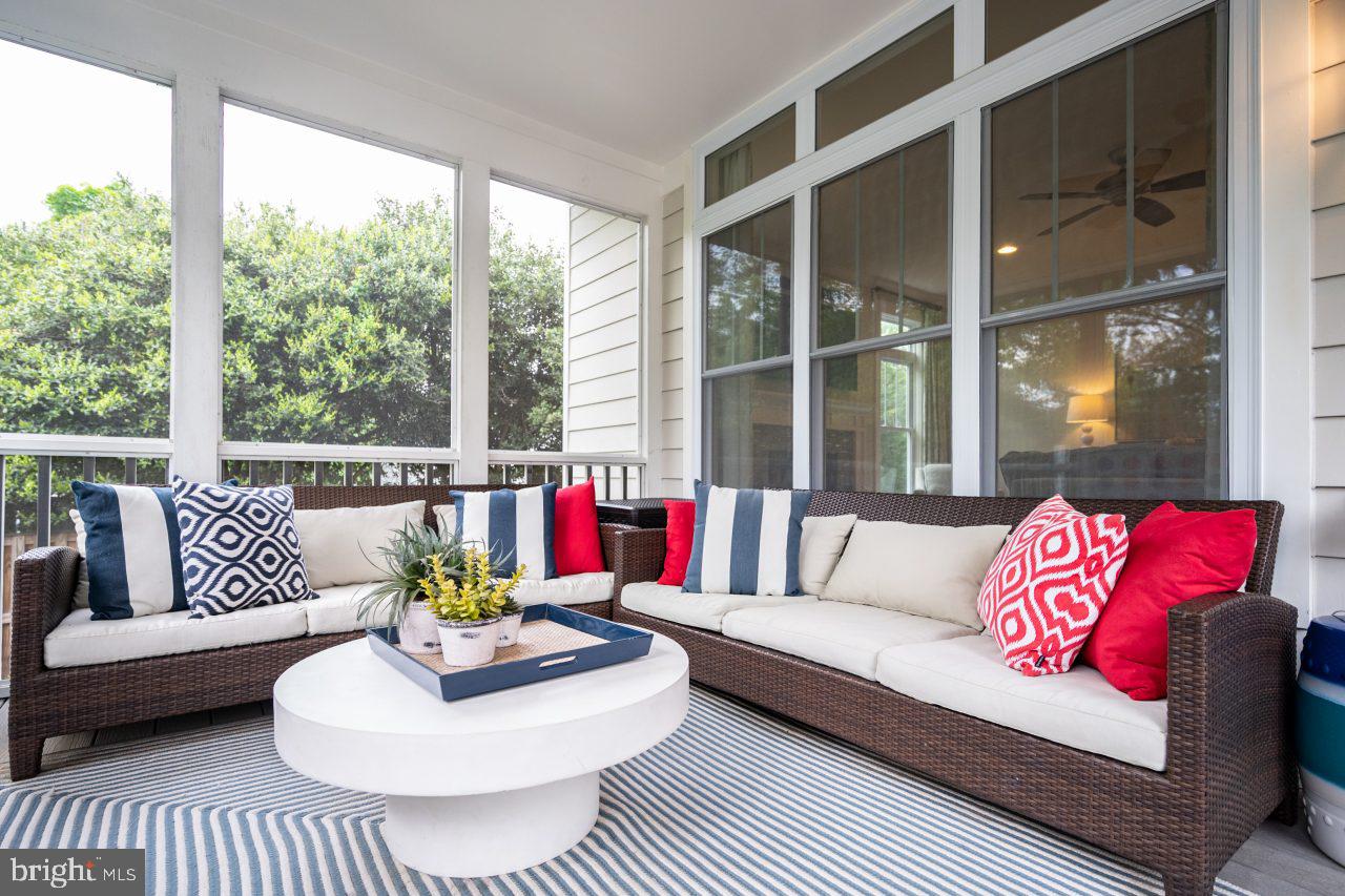 PLYMOUTH HAVEN - Residential