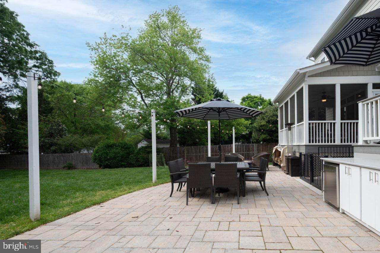 PLYMOUTH HAVEN - Residential