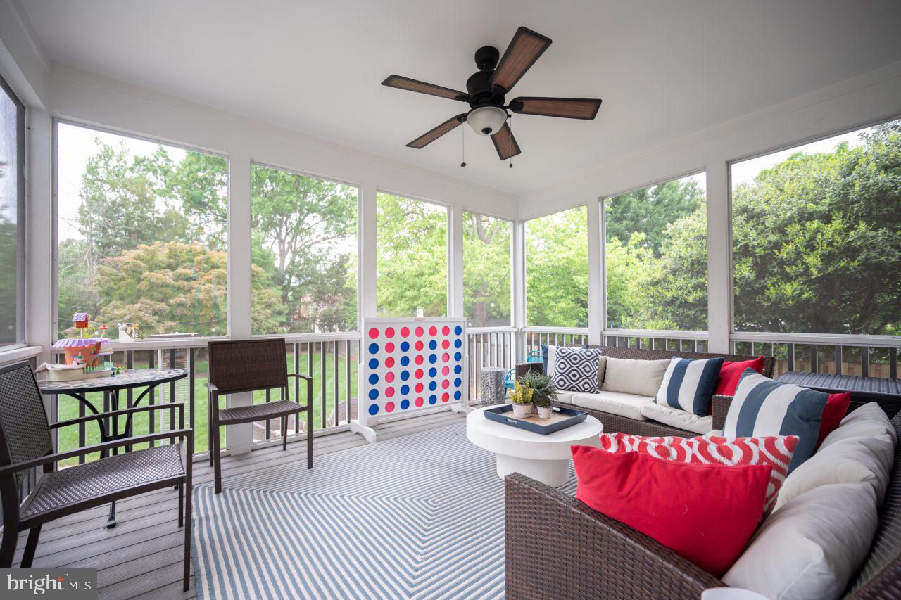 PLYMOUTH HAVEN - Residential