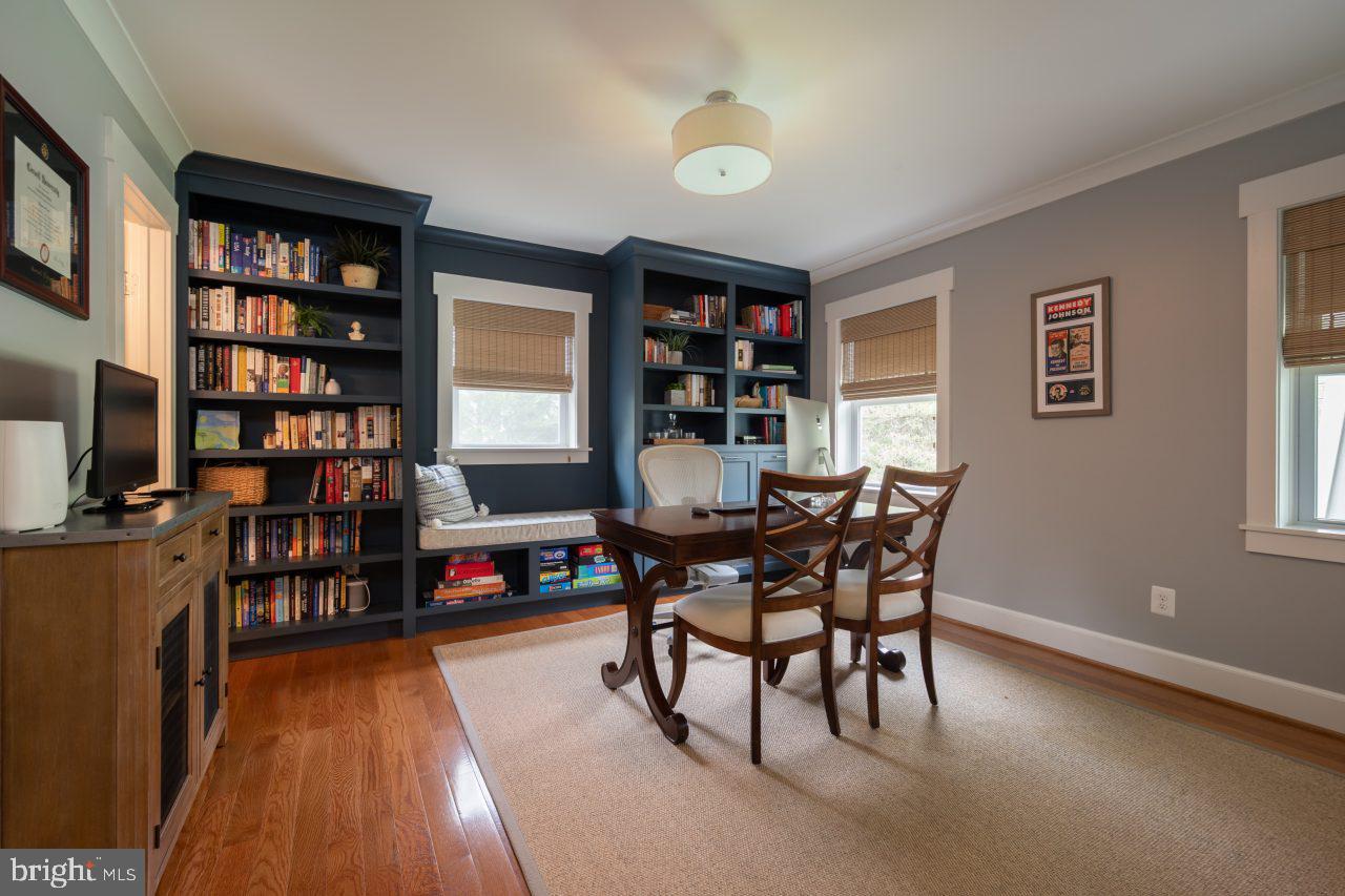 PLYMOUTH HAVEN - Residential