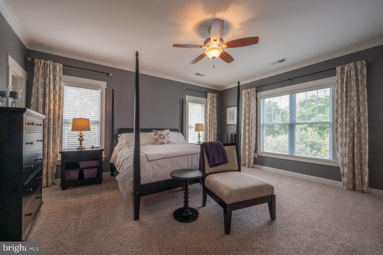 PLYMOUTH HAVEN - Residential