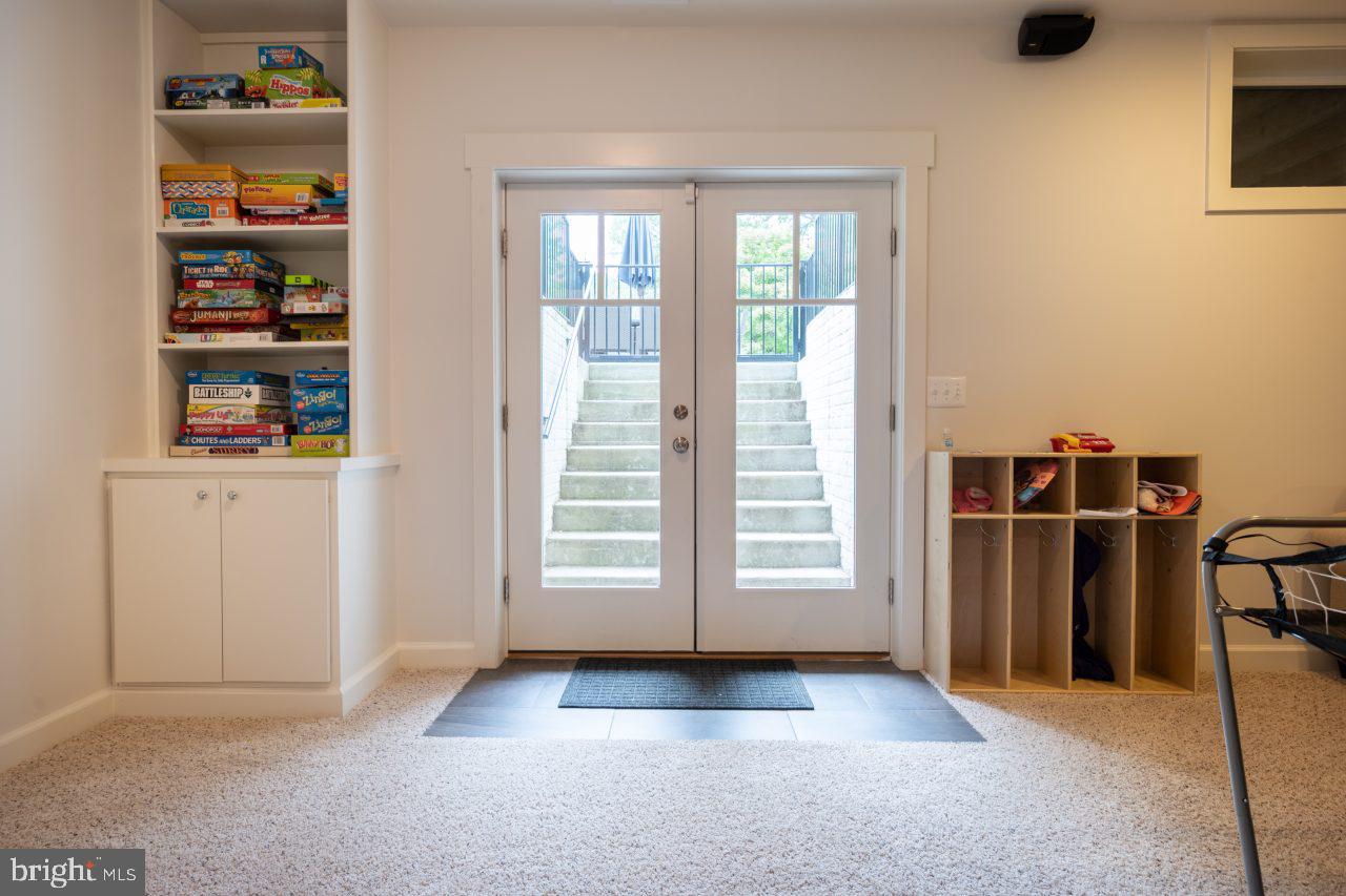 PLYMOUTH HAVEN - Residential