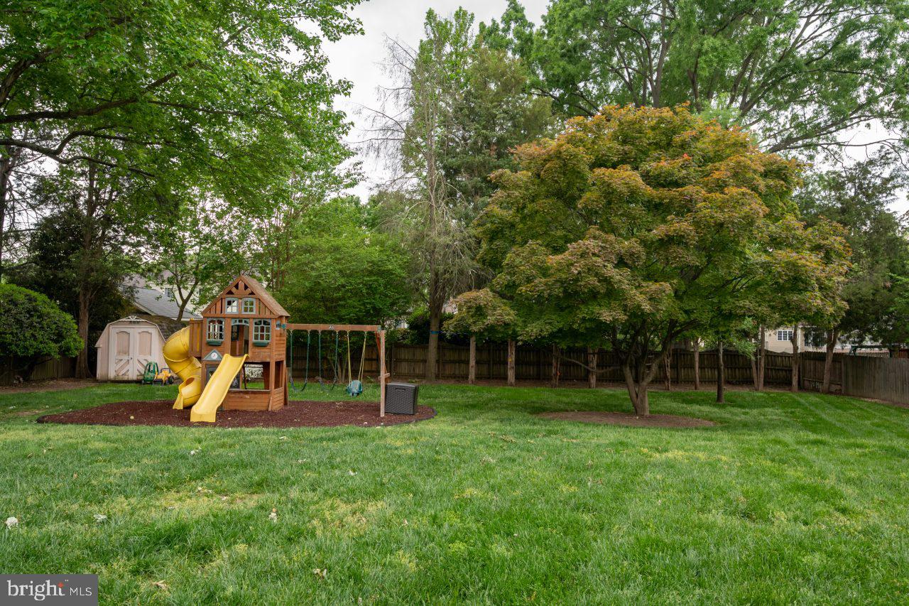 PLYMOUTH HAVEN - Residential