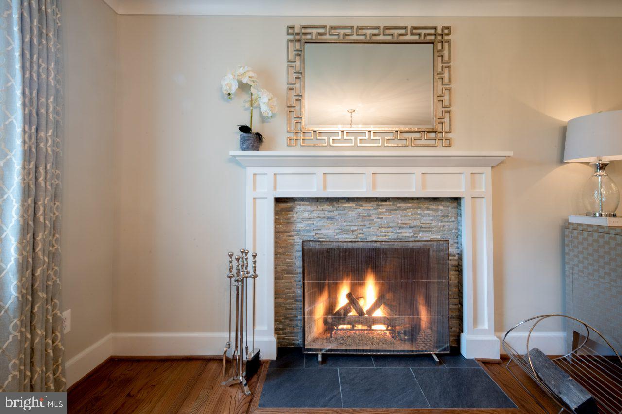 PLYMOUTH HAVEN - Residential