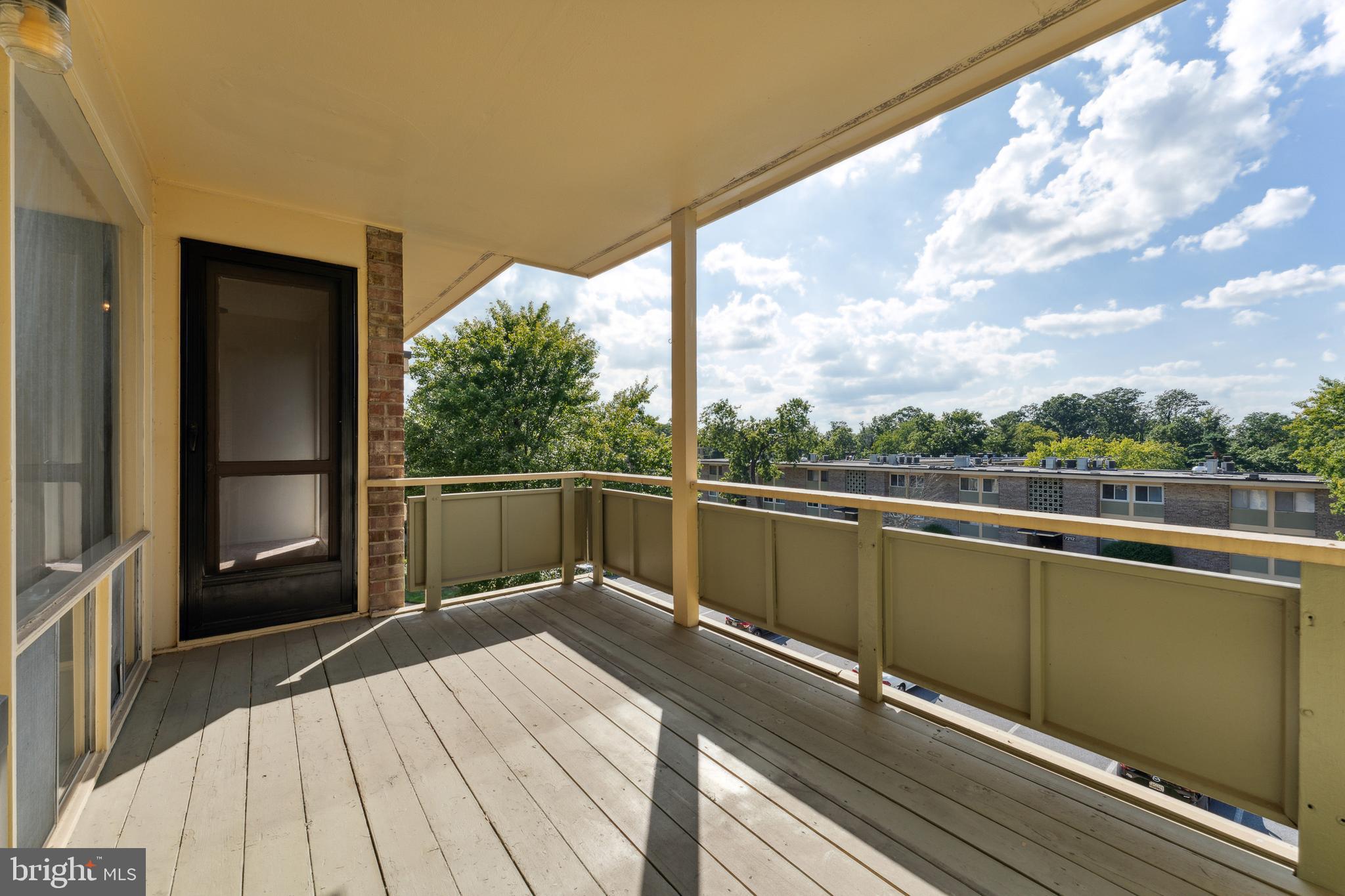 HOLLY HILL - Residential