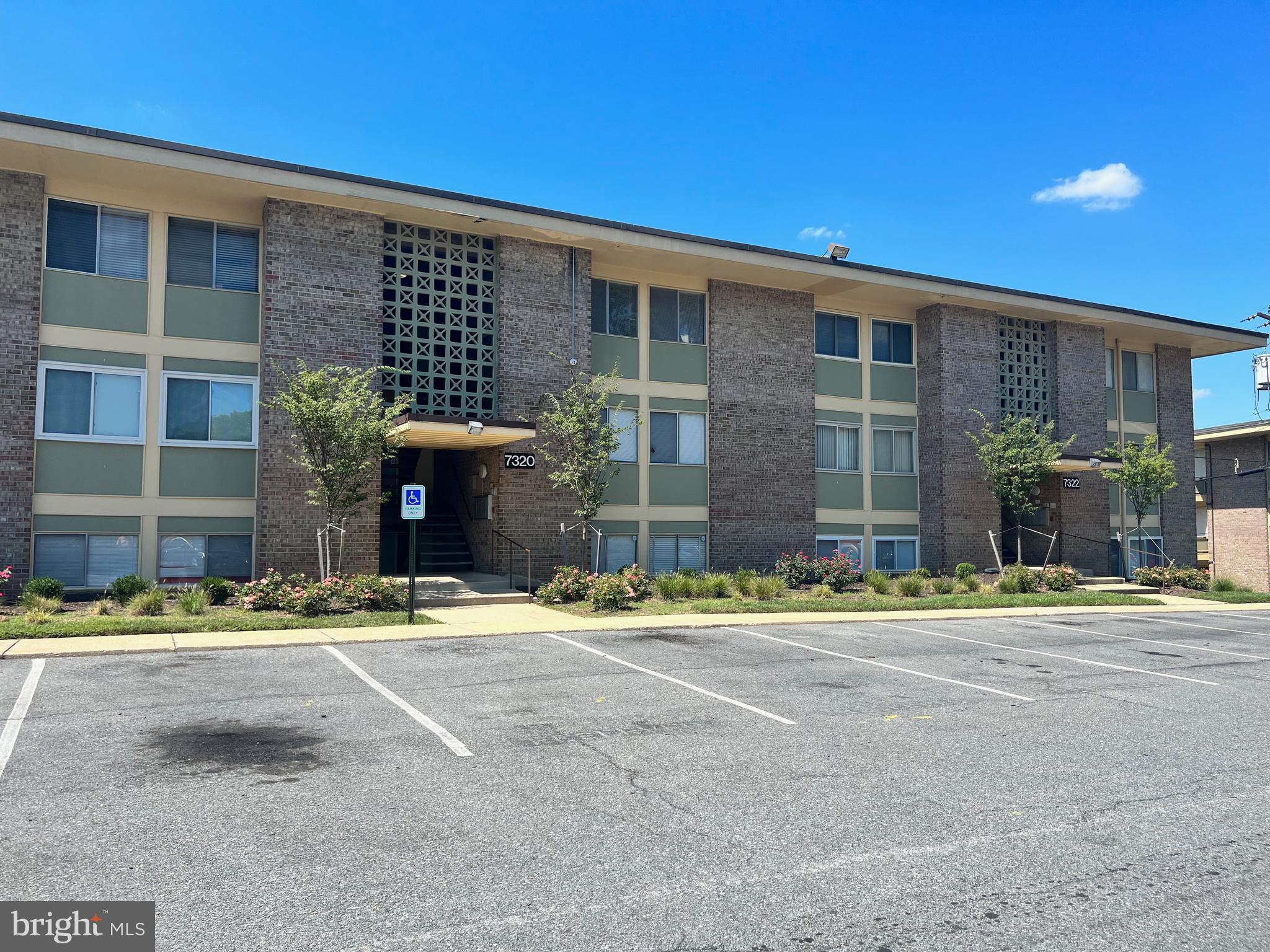 HOLLY HILL - Residential