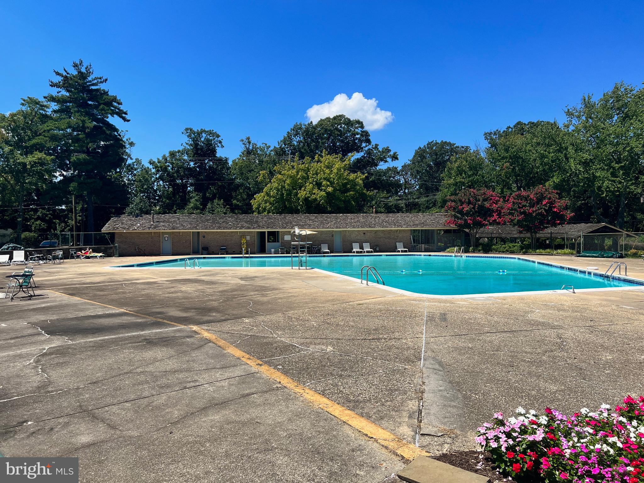 HOLLY HILL - Residential