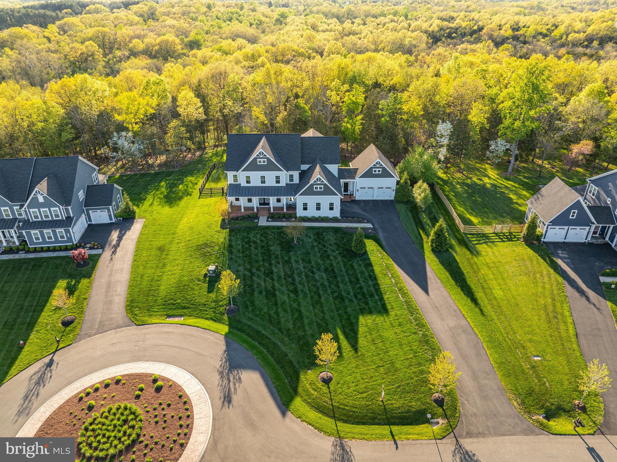 GREENS SOUTH AT WILLOWSF - Residential