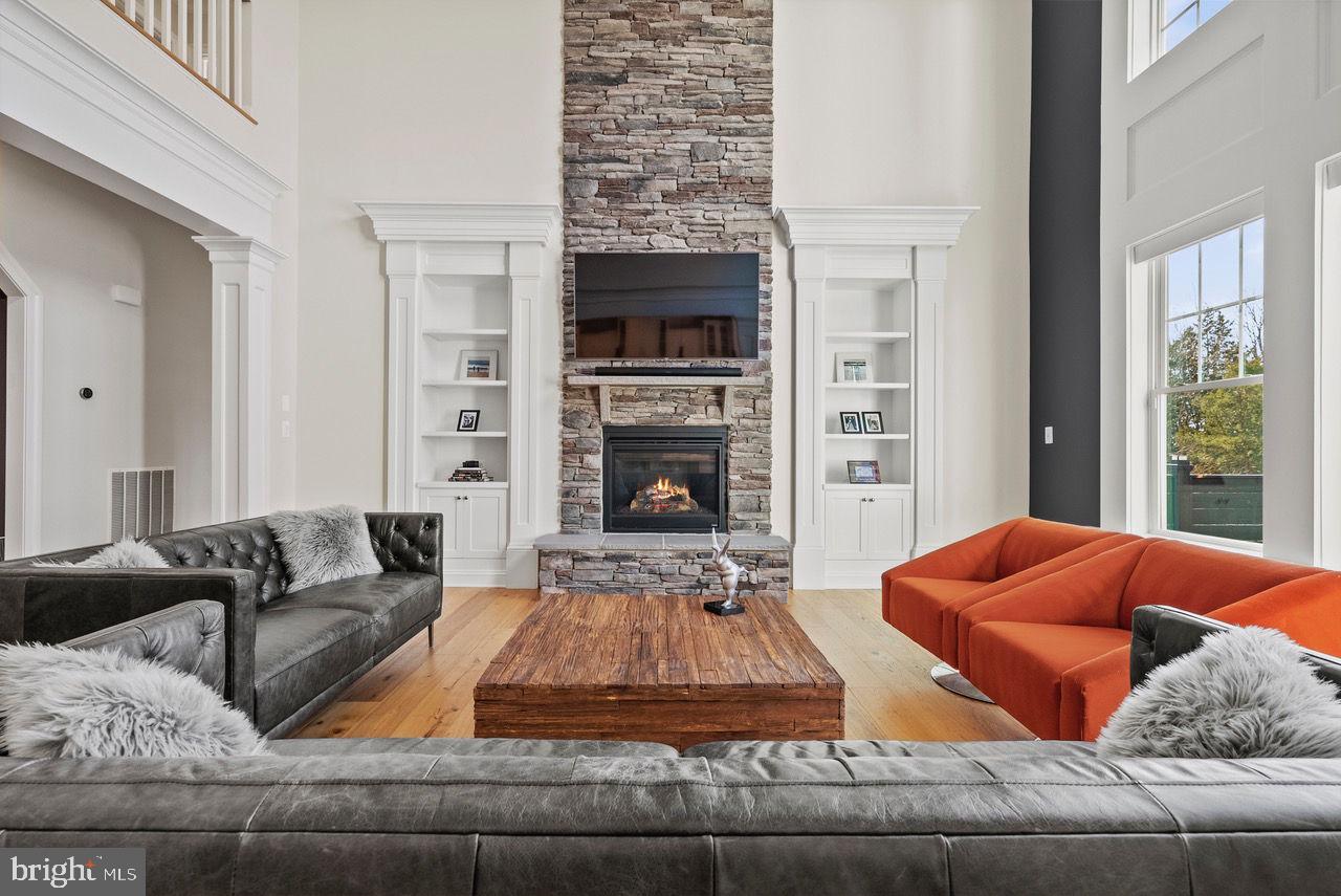 GREENS SOUTH AT WILLOWSF - Residential