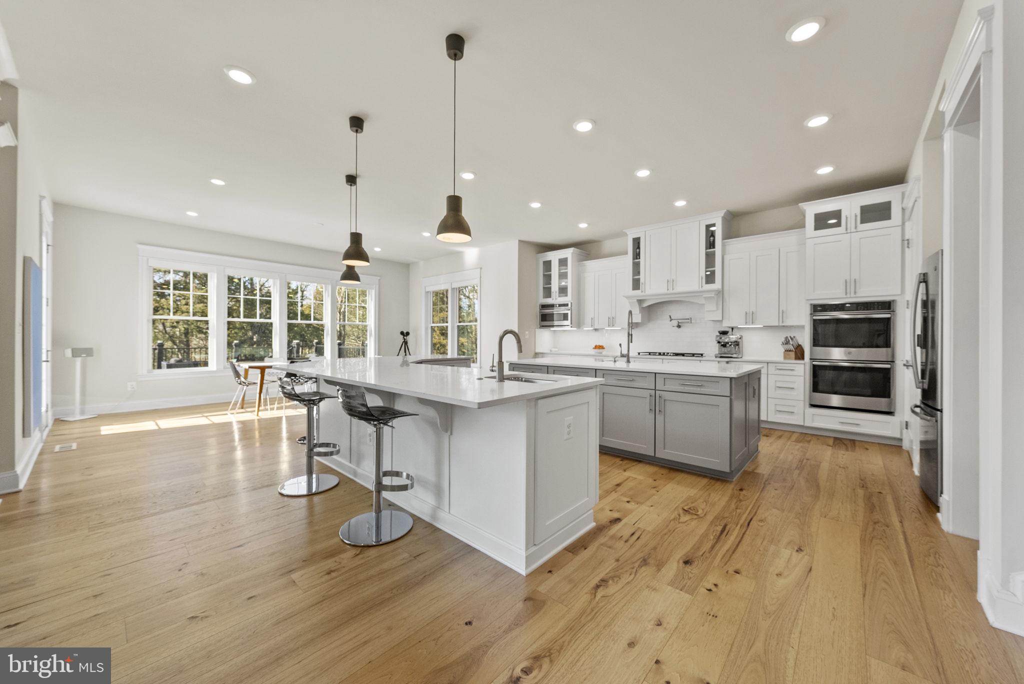 GREENS SOUTH AT WILLOWSF - Residential