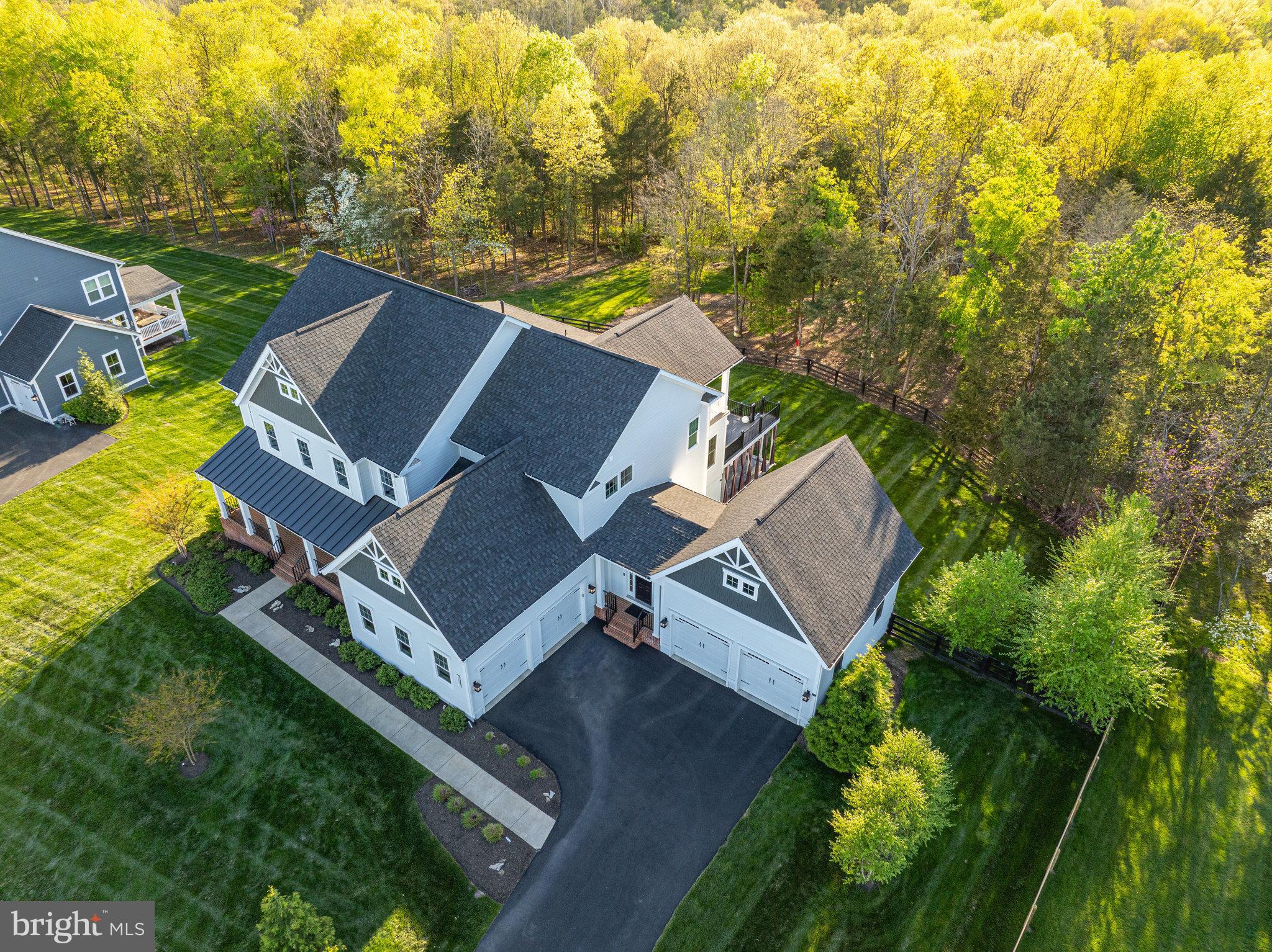 GREENS SOUTH AT WILLOWSF - Residential