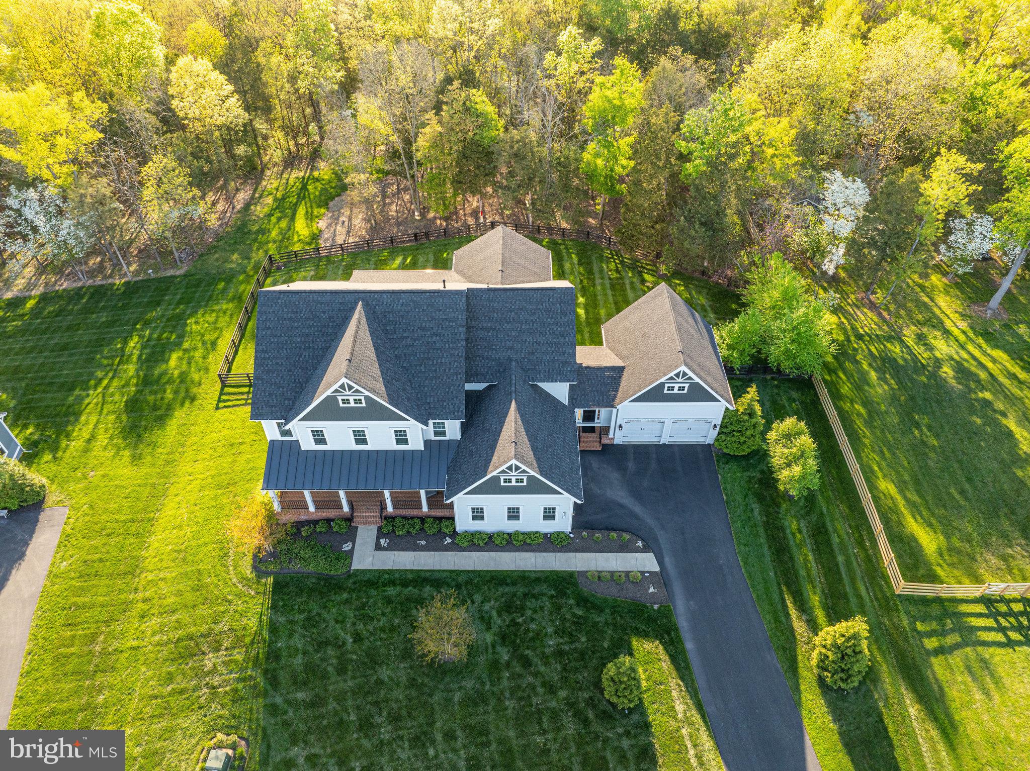 GREENS SOUTH AT WILLOWSF - Residential