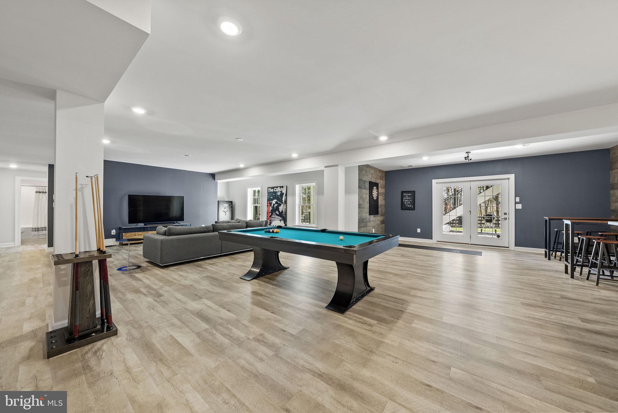 GREENS SOUTH AT WILLOWSF - Residential