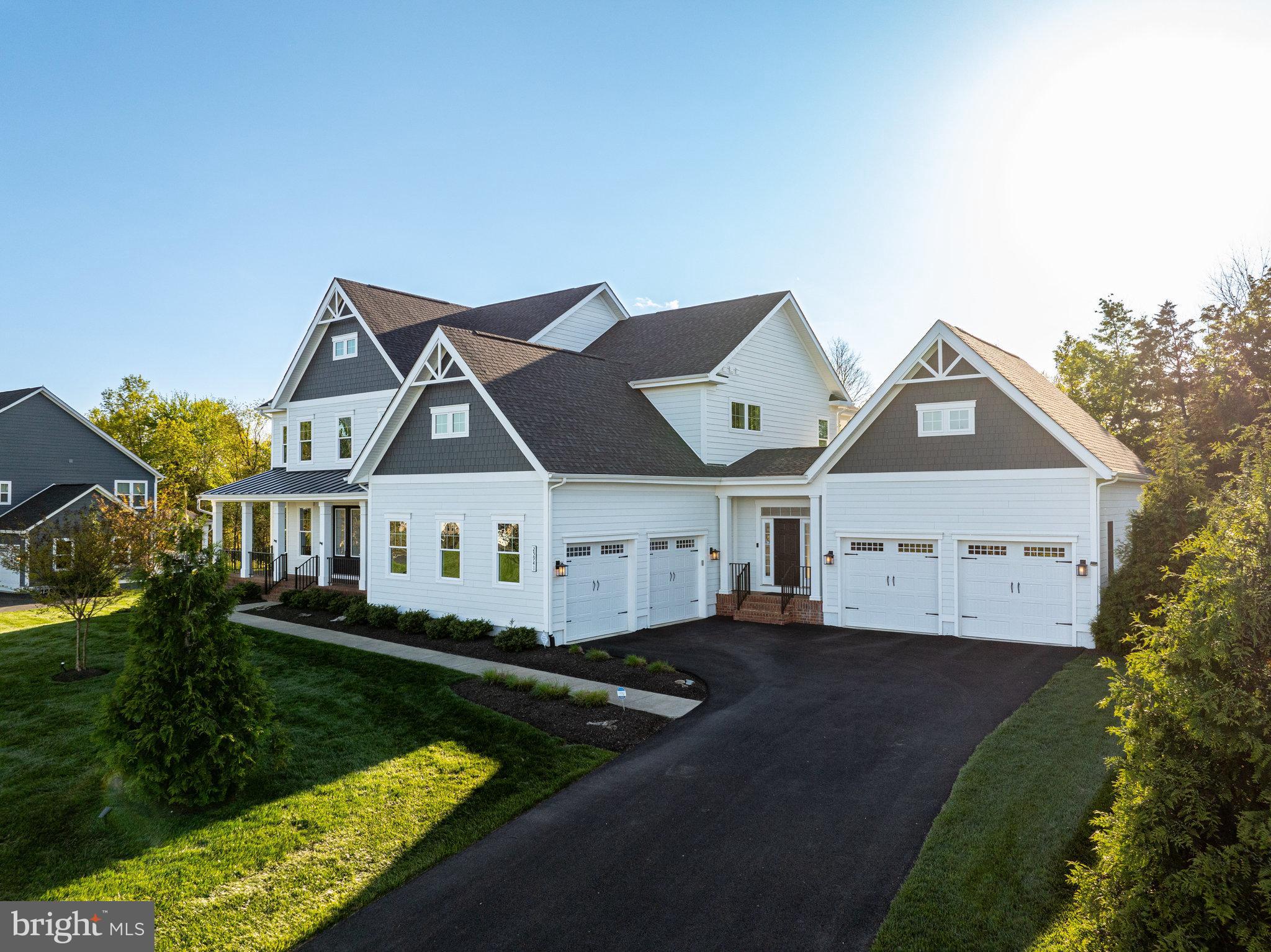 GREENS SOUTH AT WILLOWSF - Residential