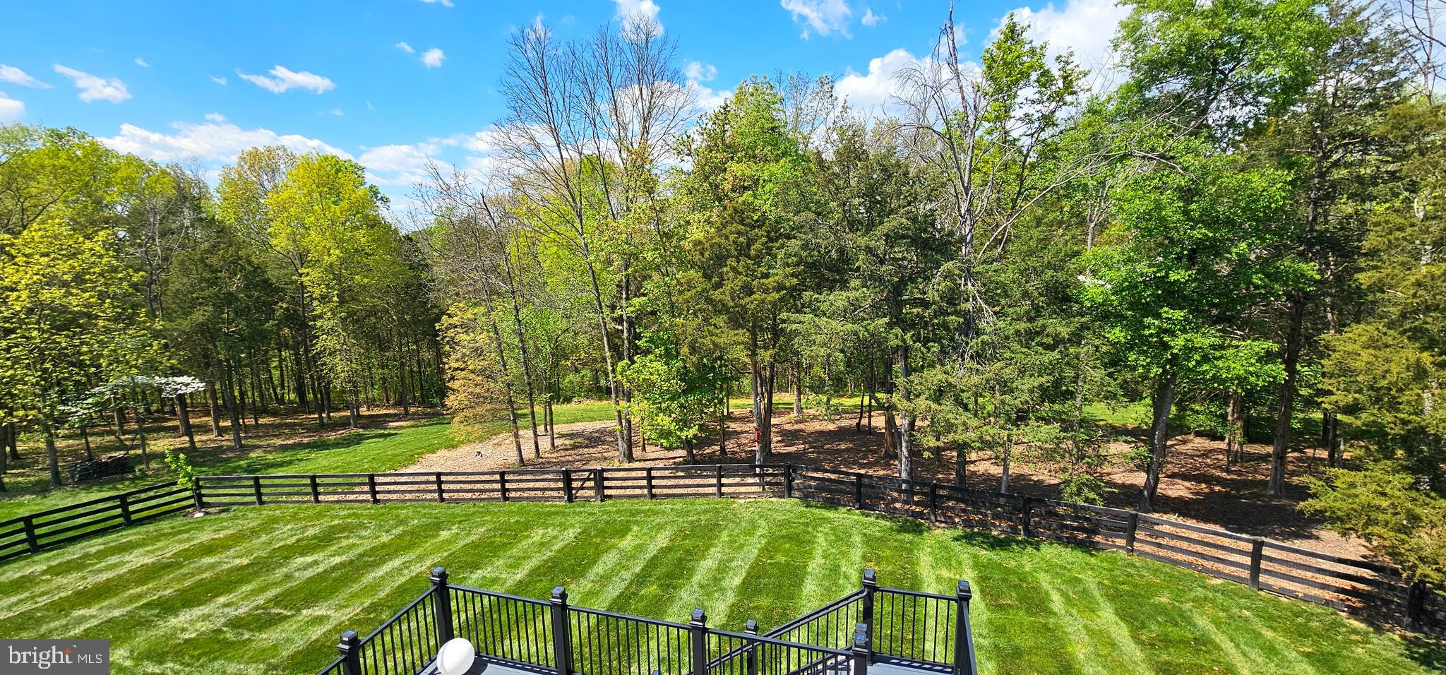 GREENS SOUTH AT WILLOWSF - Residential