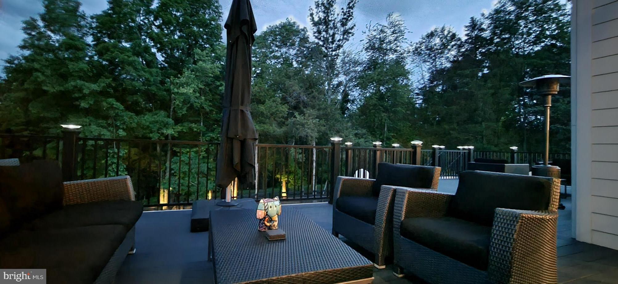 GREENS SOUTH AT WILLOWSF - Residential