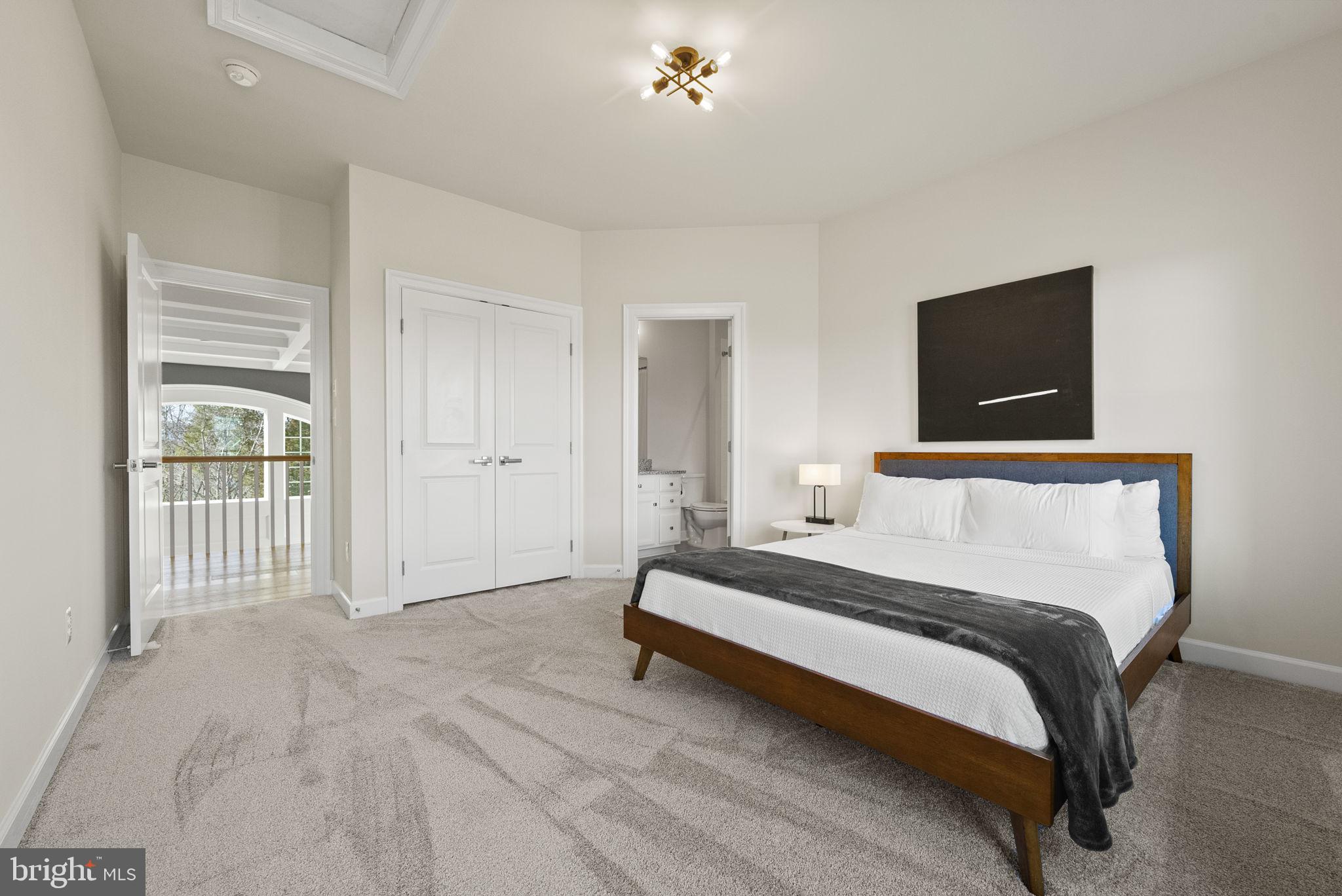 GREENS SOUTH AT WILLOWSF - Residential