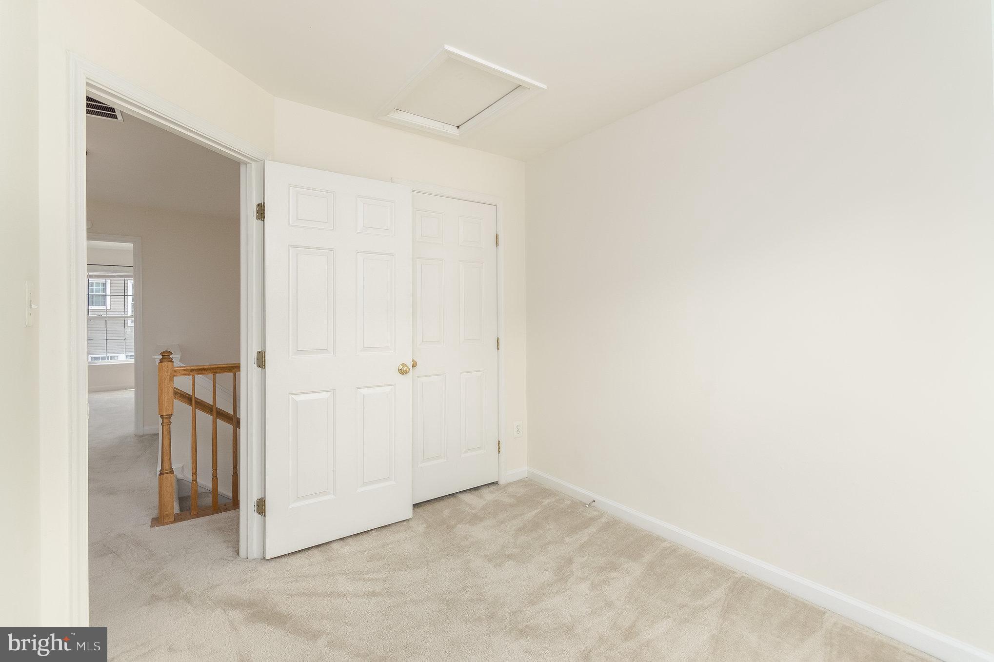 SUMMERS GROVE - Residential Lease