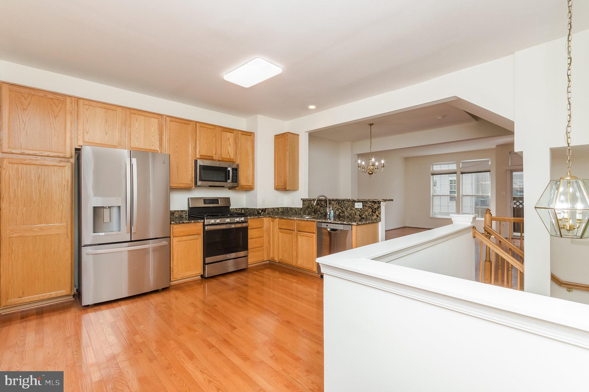 SUMMERS GROVE - Residential Lease