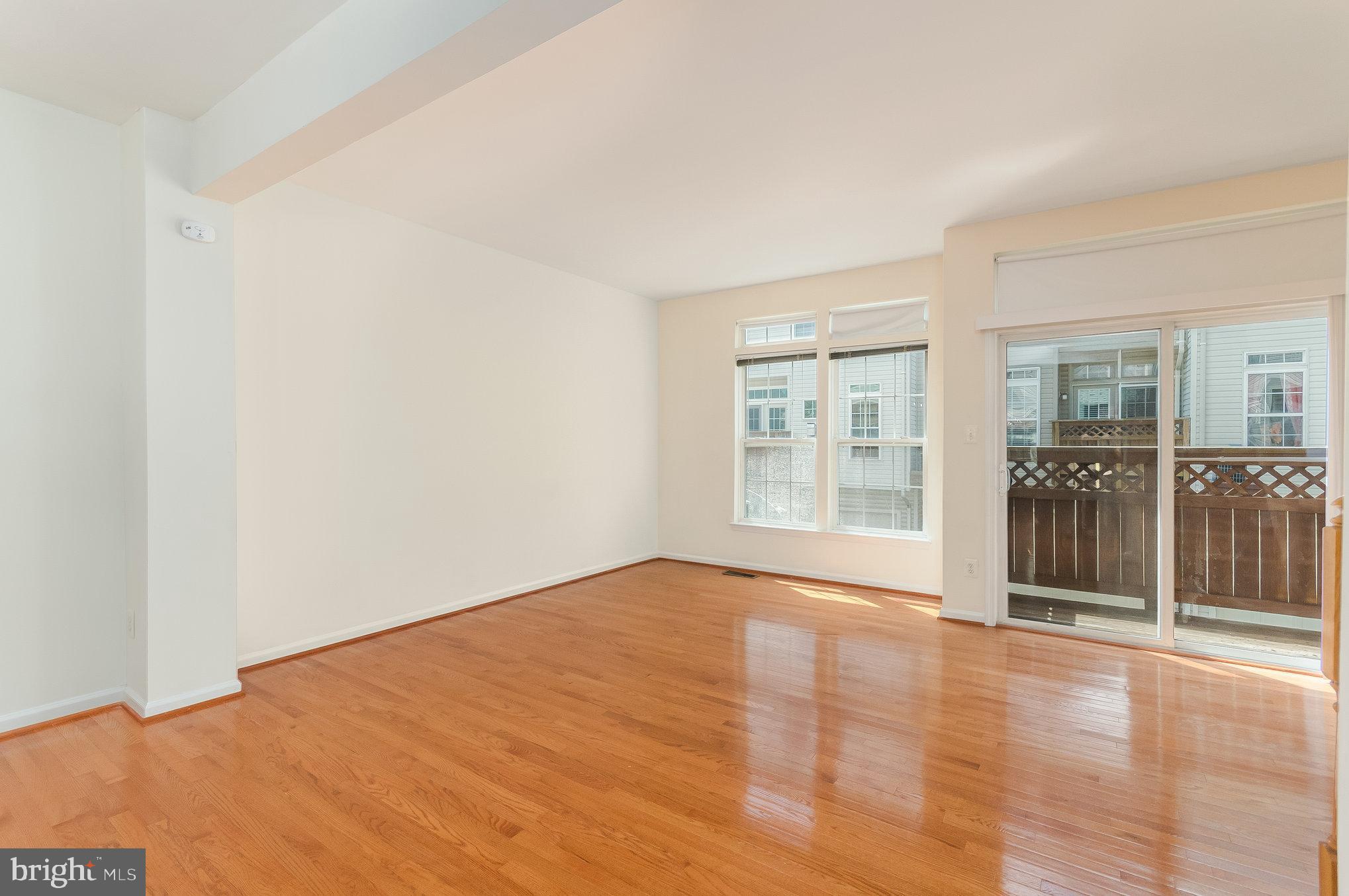 SUMMERS GROVE - Residential Lease