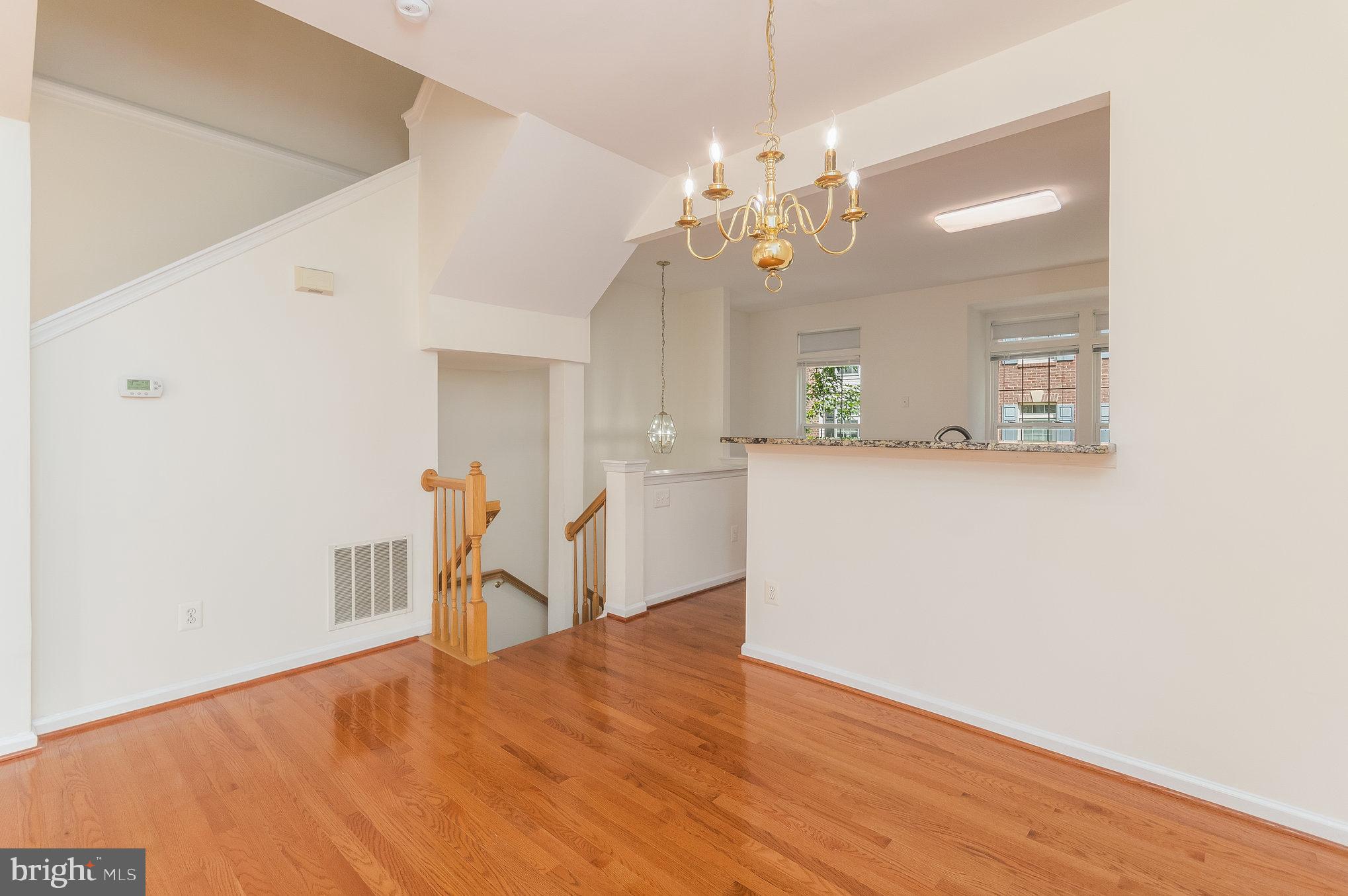 SUMMERS GROVE - Residential Lease