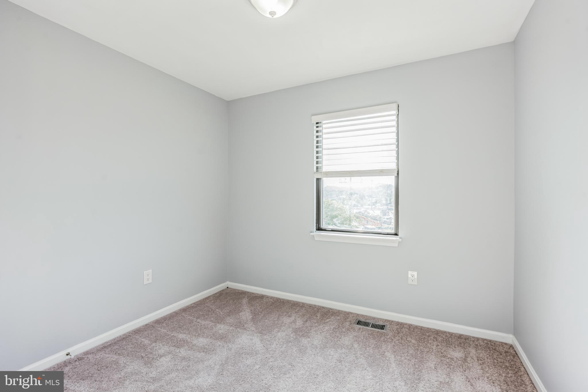 CHESAPEAKE STATION - Residential Lease