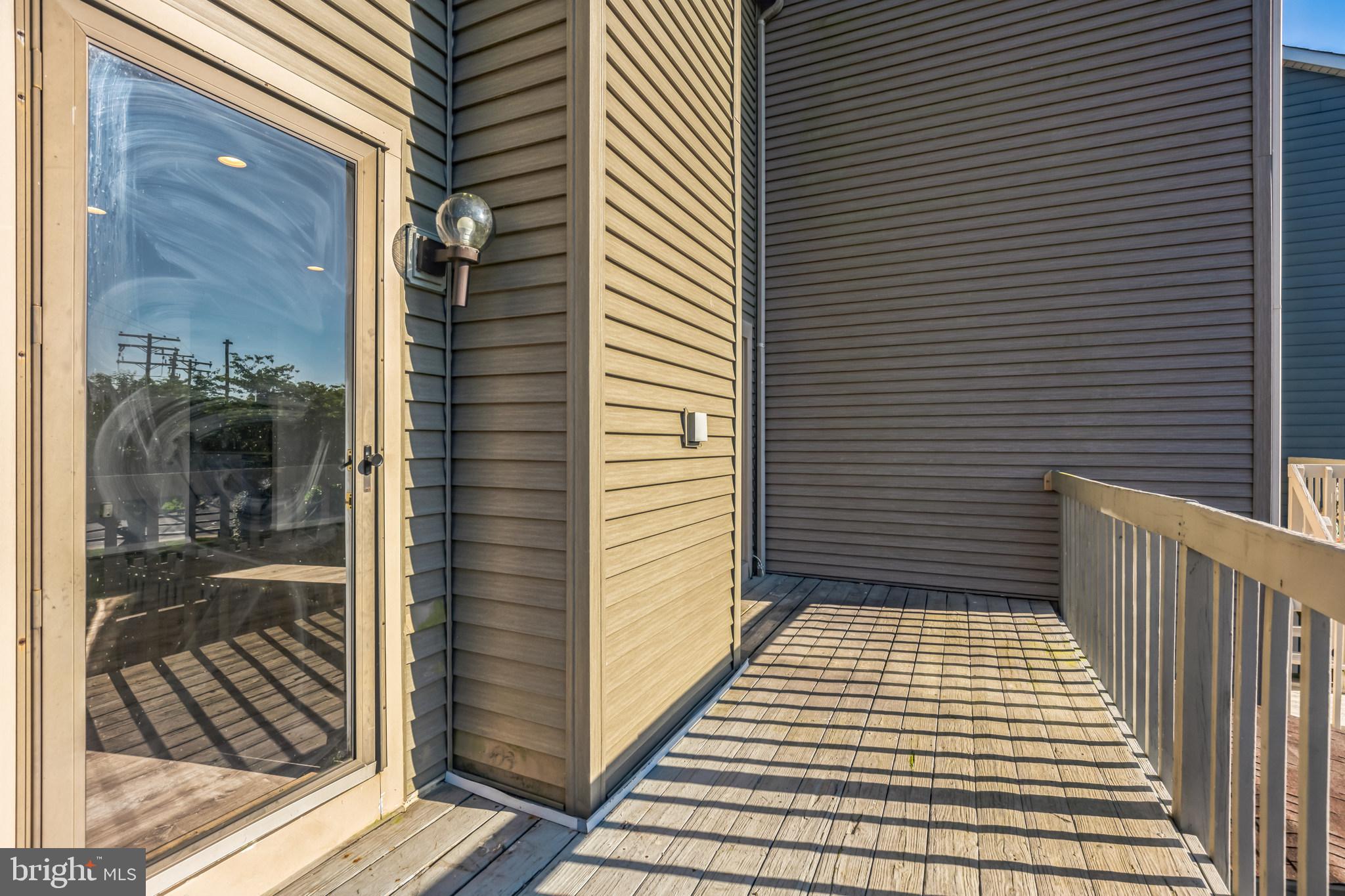 CHESAPEAKE STATION - Residential Lease