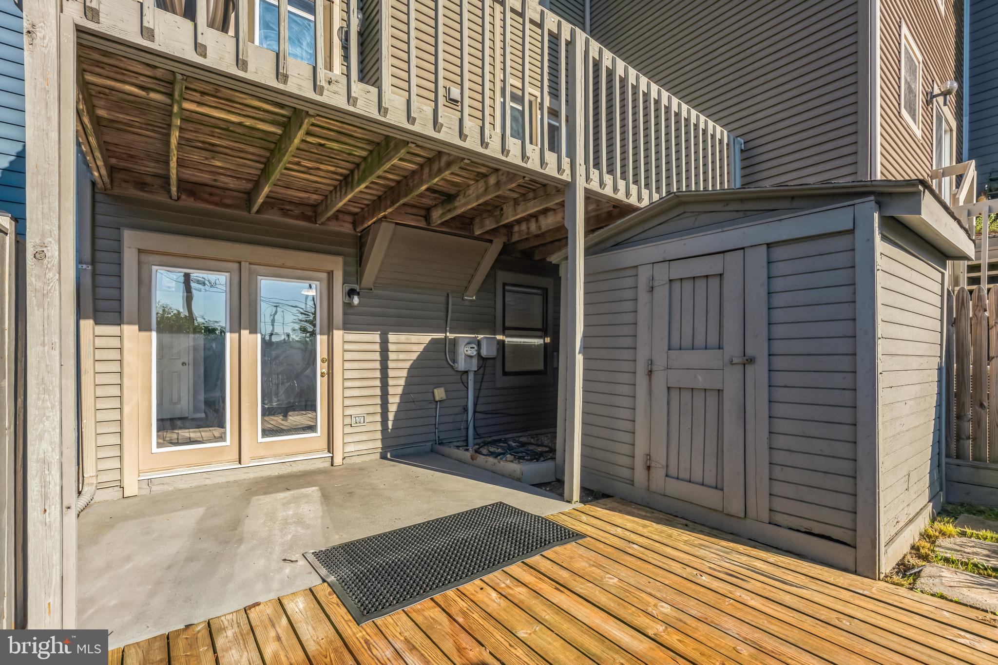 CHESAPEAKE STATION - Residential Lease