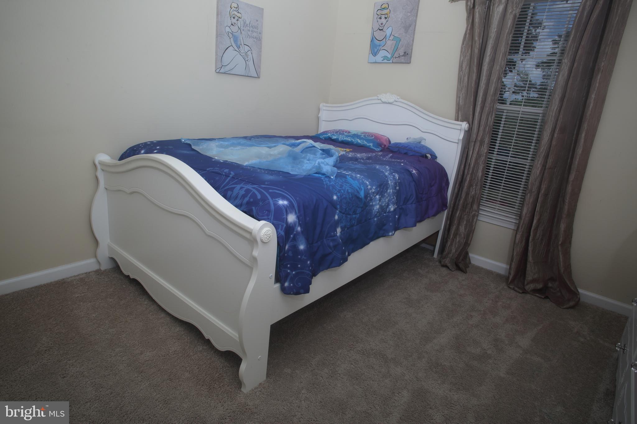 PINEY ORCHARD - Residential Lease