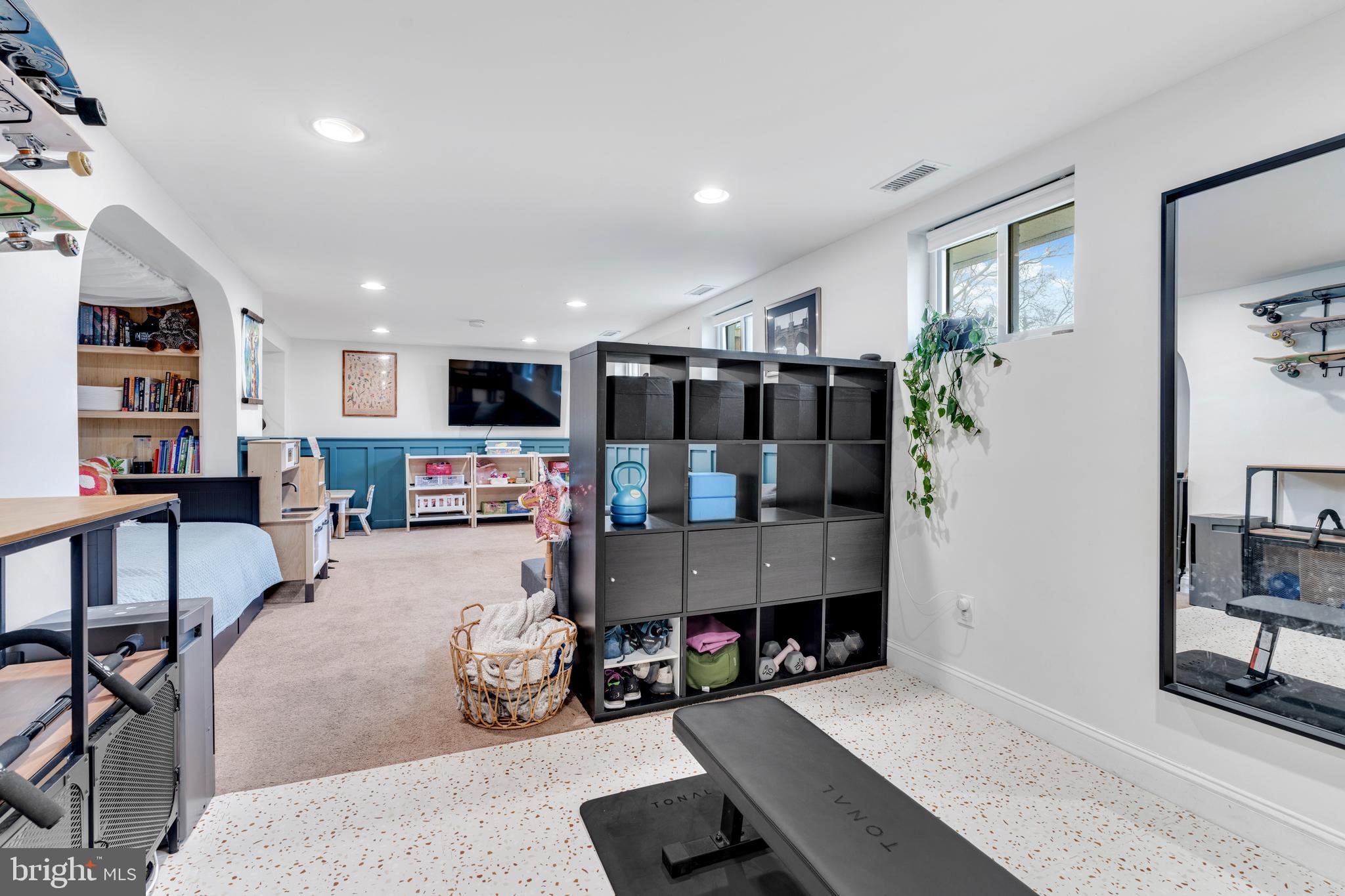 HAMILTON HEIGHTS - Residential