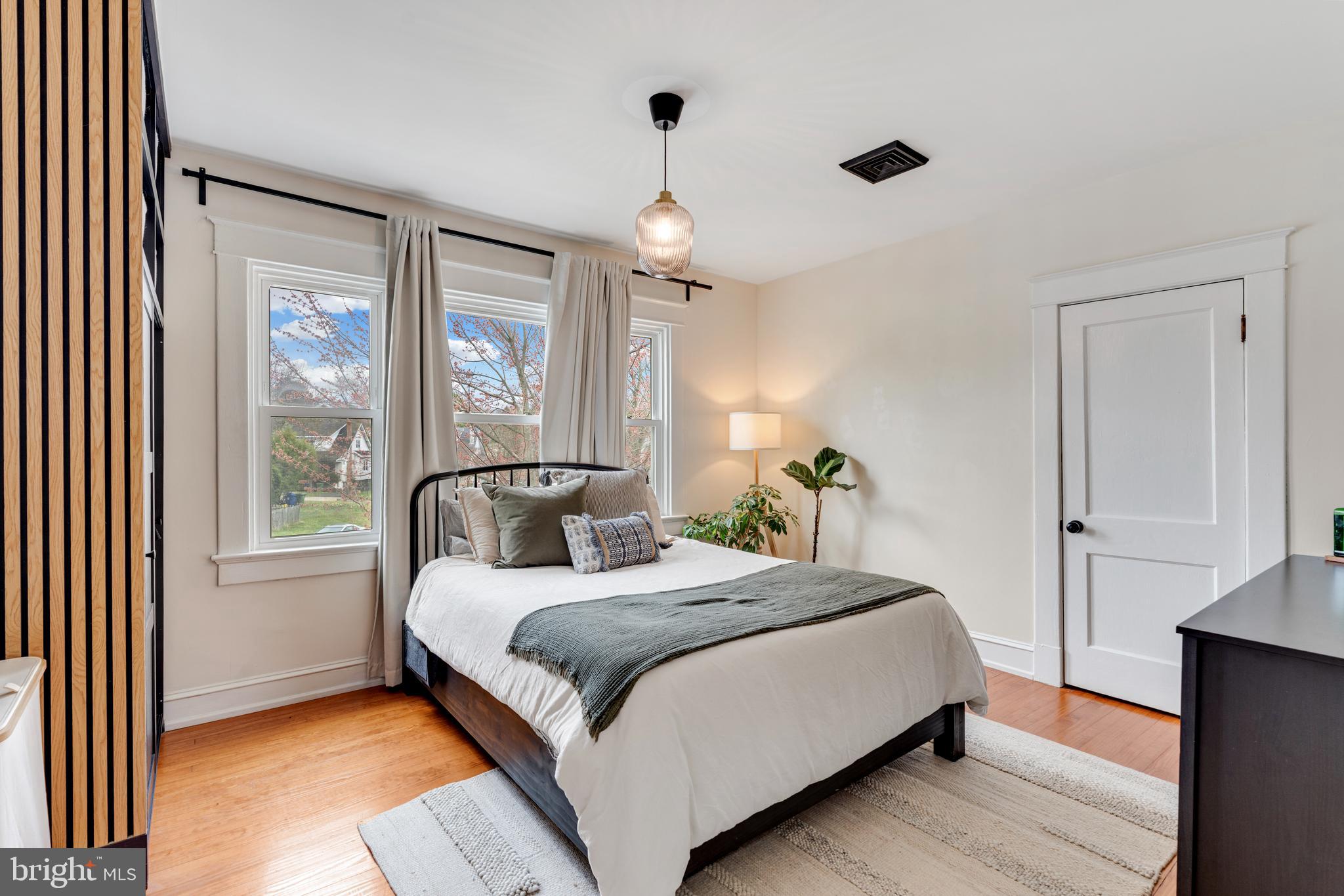 HAMILTON HEIGHTS - Residential