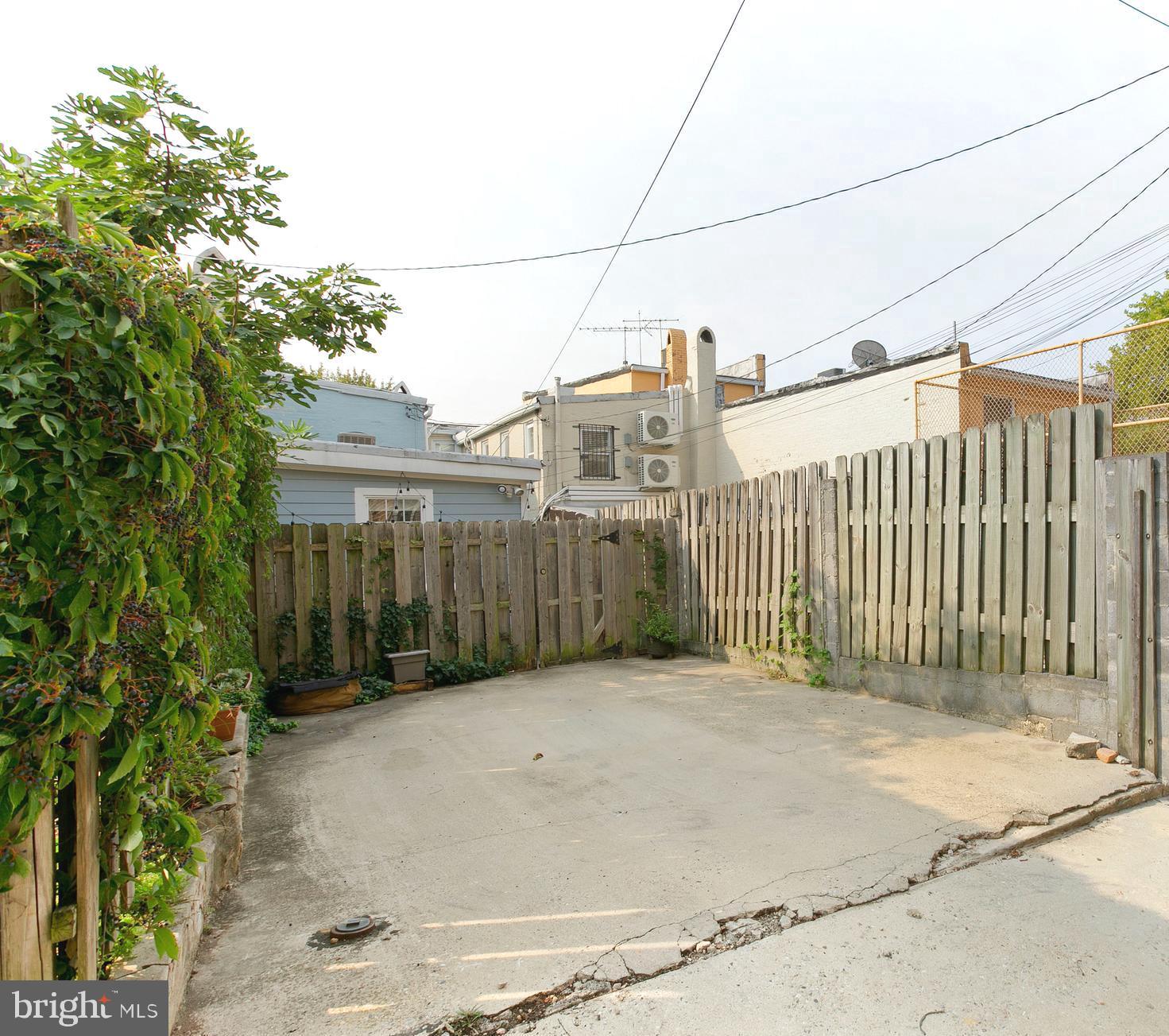 UPPER FELLS POINT - Residential