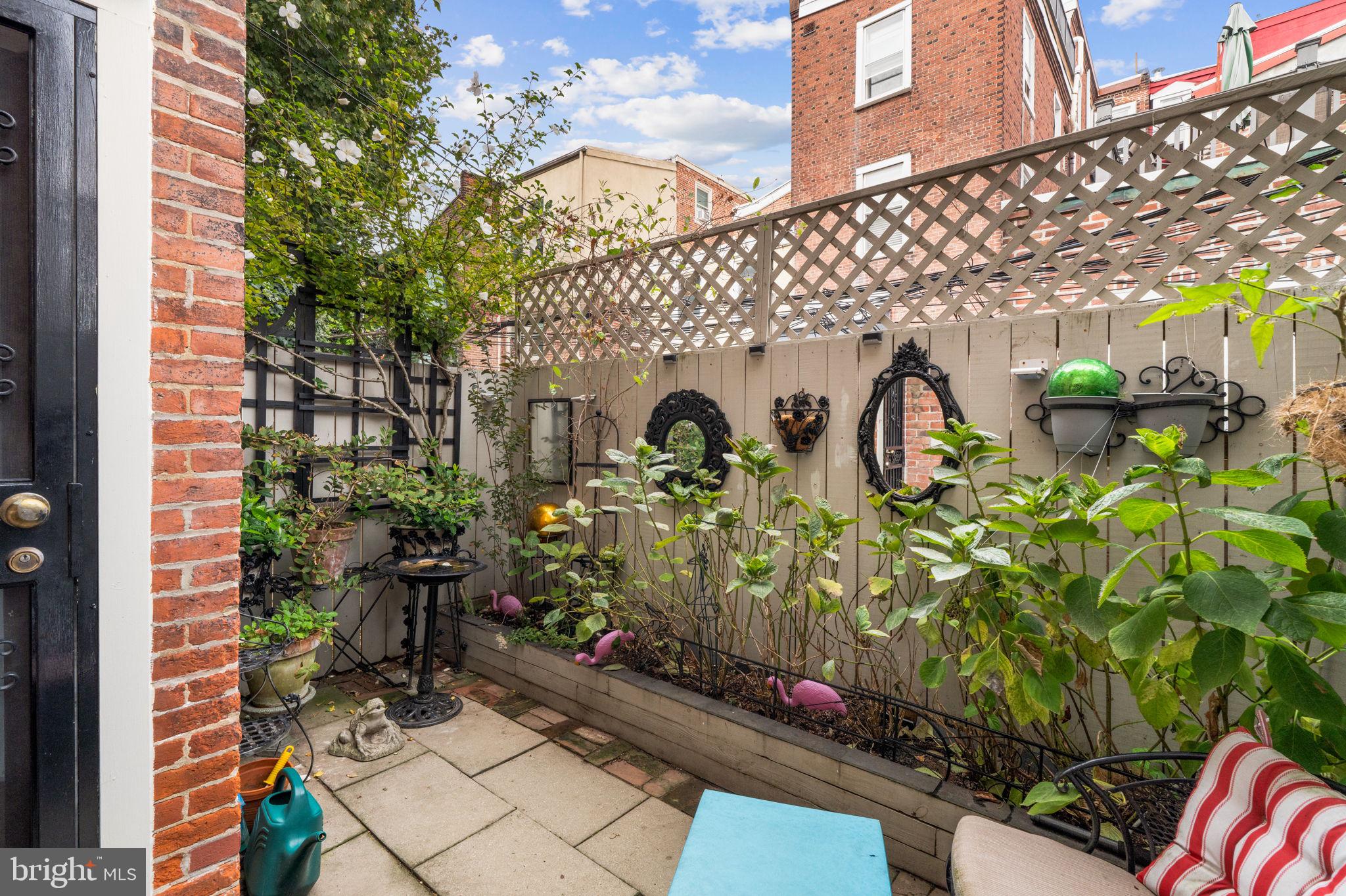 RITTENHOUSE SQUARE - Residential