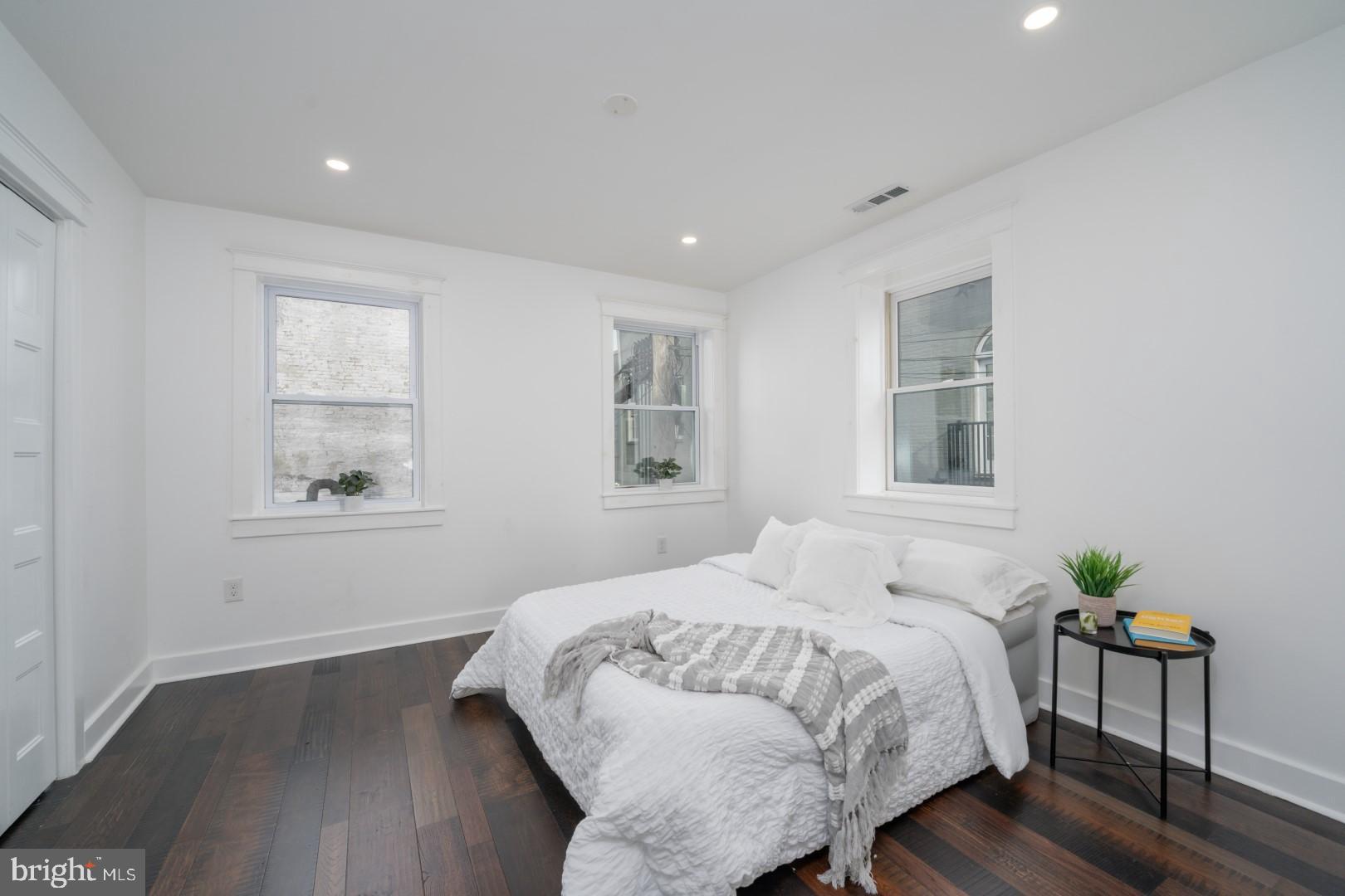 FELLS POINT HISTORIC DISTRICT - Residential Lease