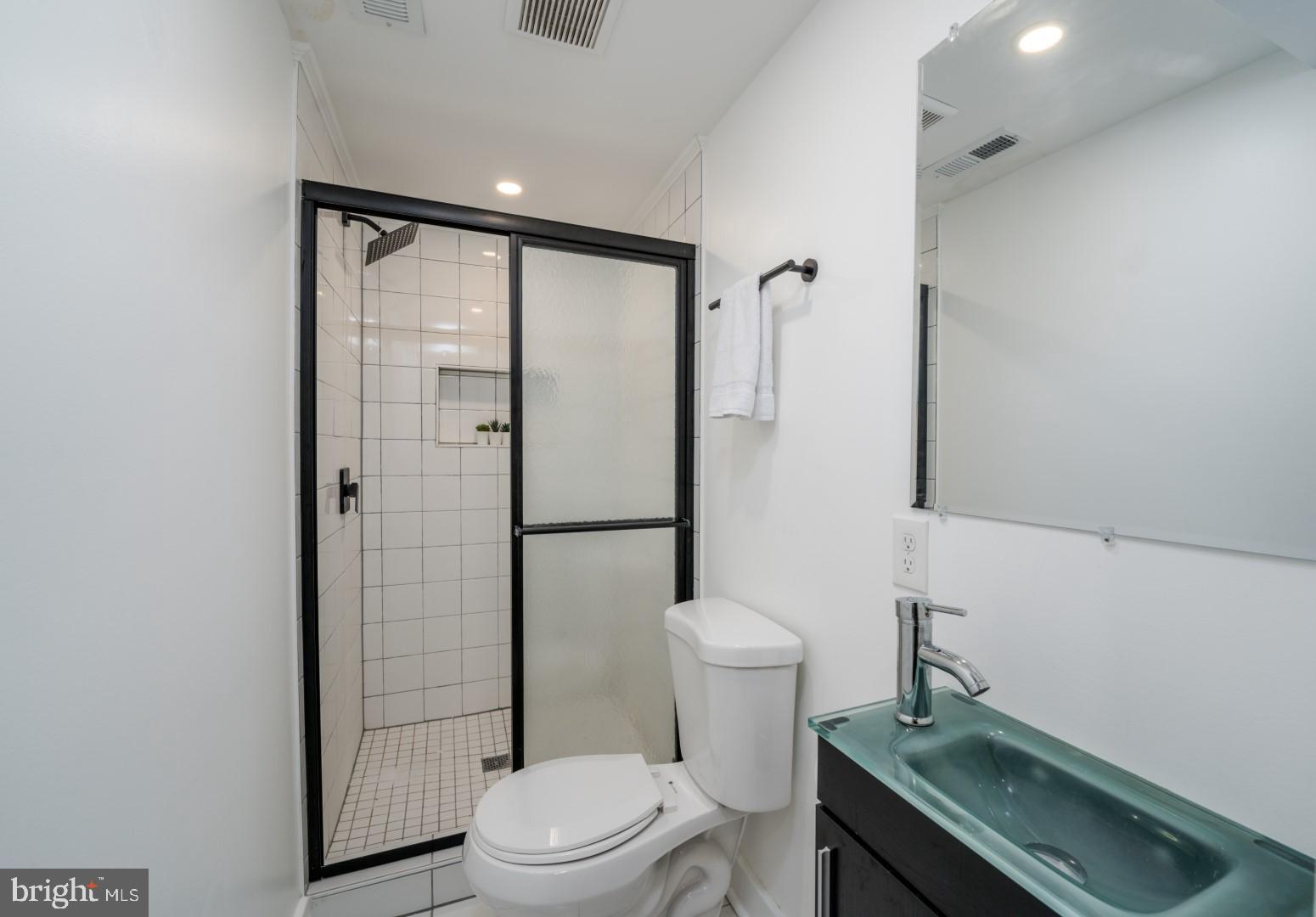 FELLS POINT HISTORIC DISTRICT - Residential Lease