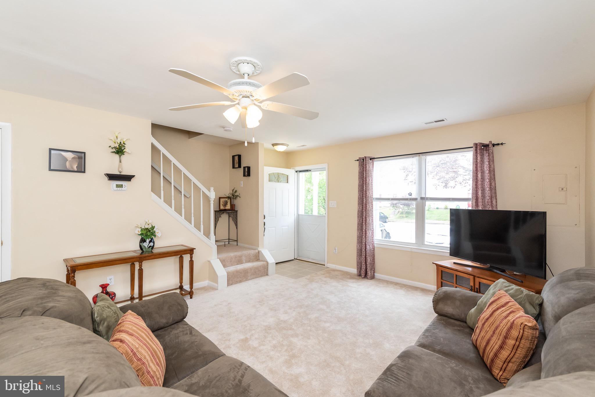 GOLDENBROOK - Residential