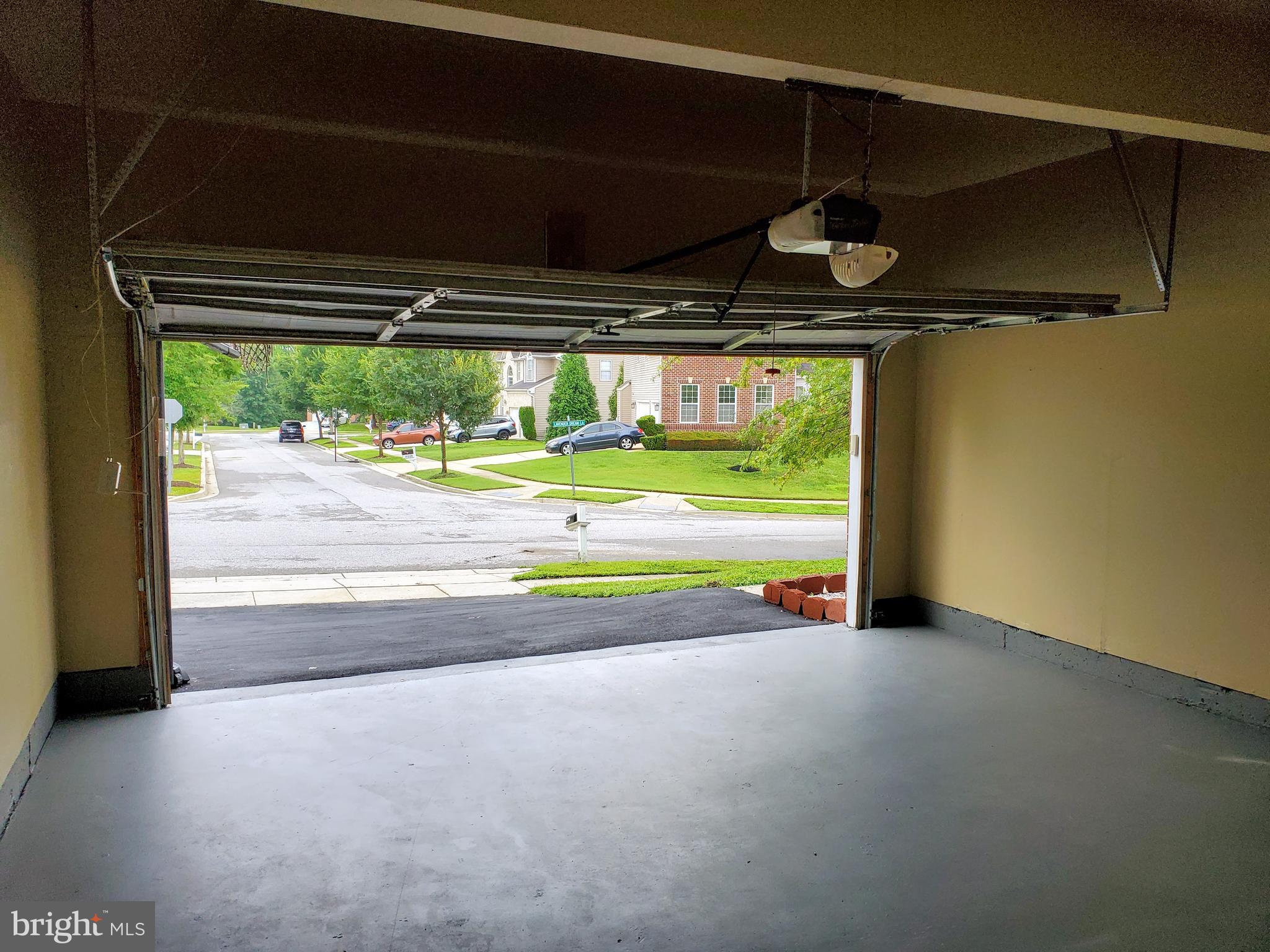 ROSE CREEK ESTATES - Residential Lease