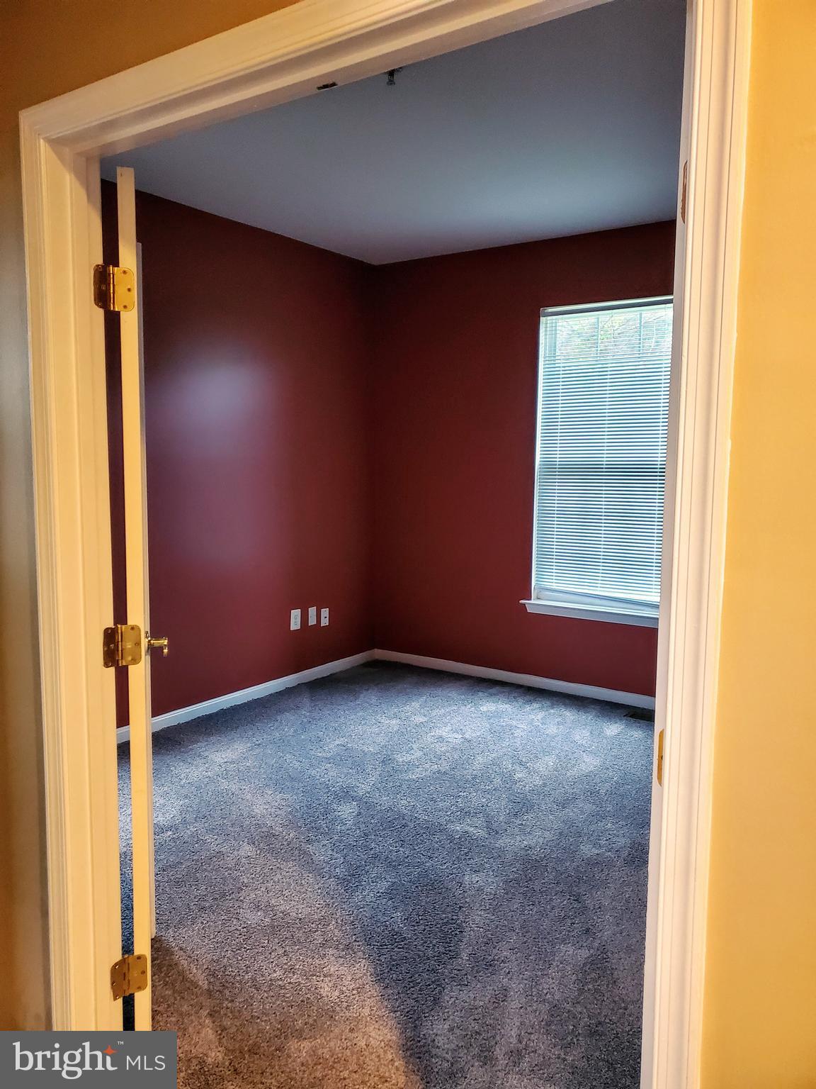 ROSE CREEK ESTATES - Residential Lease