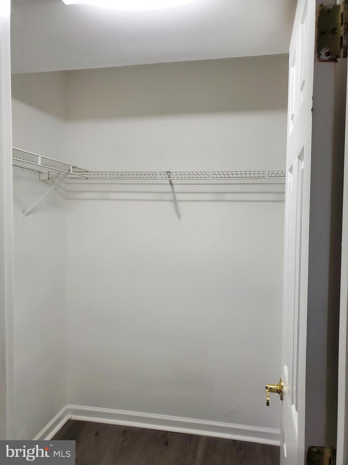 ROSE CREEK ESTATES - Residential Lease