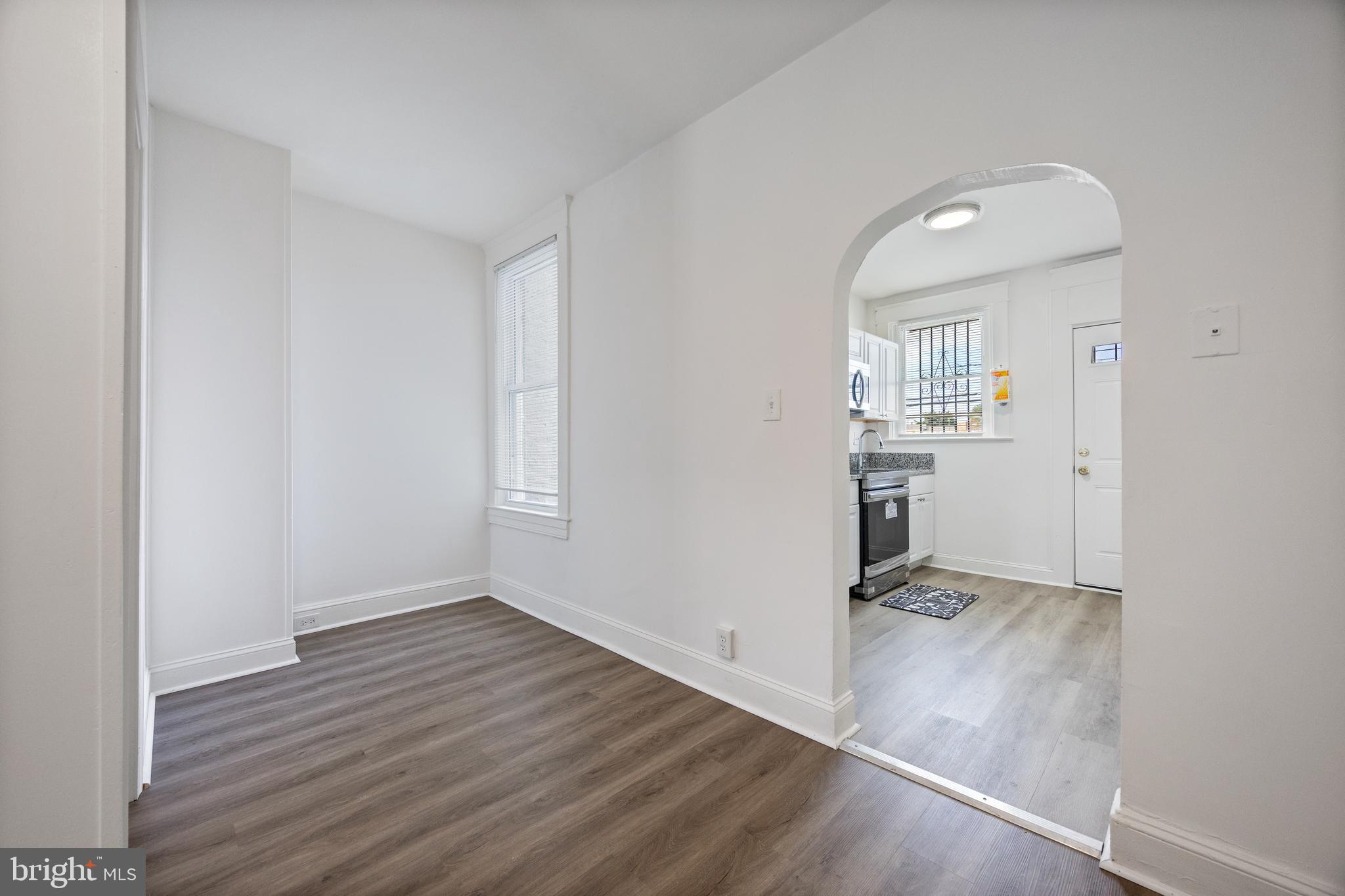 MILL HILL - Residential