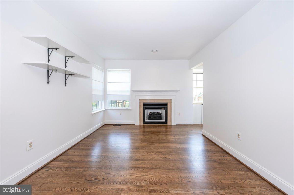 PINEY RIDGE VILLAGE - Residential